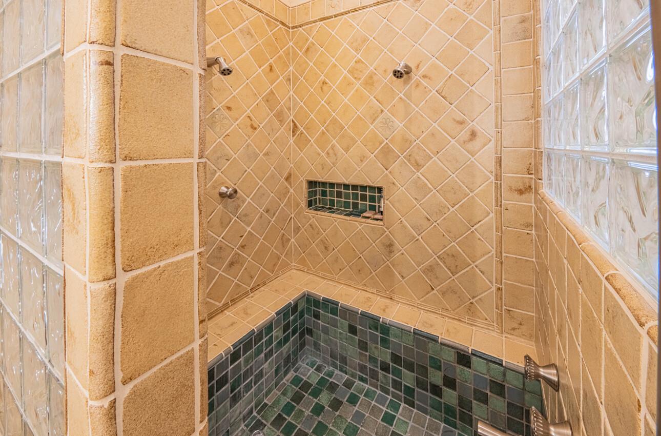 Detail Gallery Image 29 of 62 For 8730 Bluff Ct, Bradley_SLP,  CA 93426 - 5 Beds | 5/1 Baths