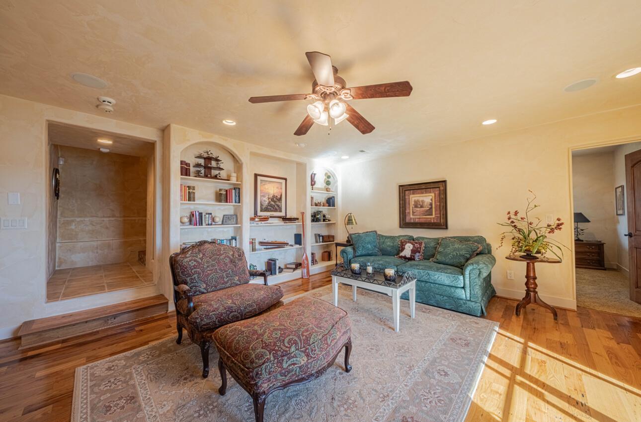 Detail Gallery Image 51 of 62 For 8730 Bluff Ct, Bradley_SLP,  CA 93426 - 5 Beds | 5/1 Baths