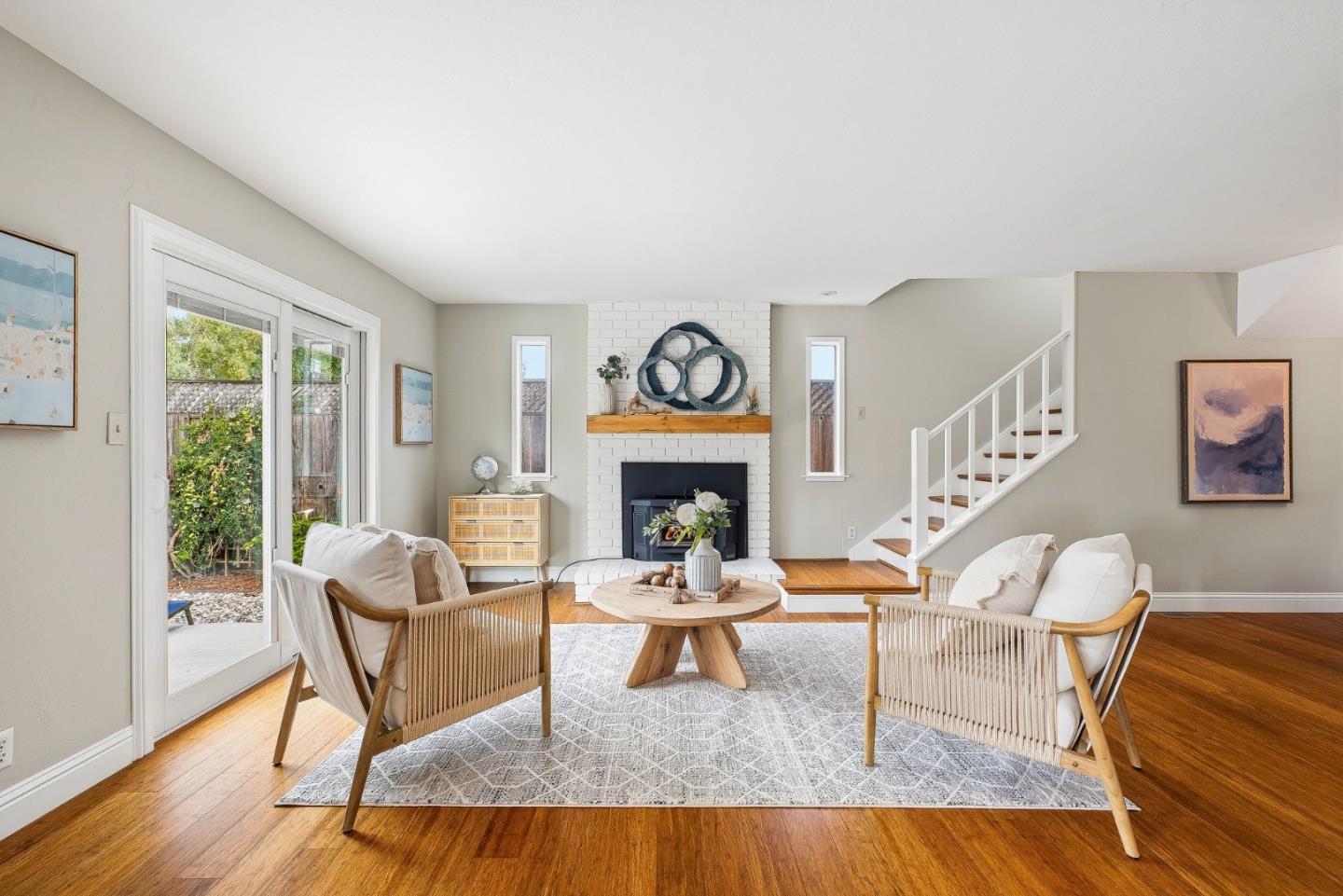 Detail Gallery Image 11 of 44 For 345 15th Ave, Santa Cruz,  CA 95062 - 3 Beds | 3 Baths