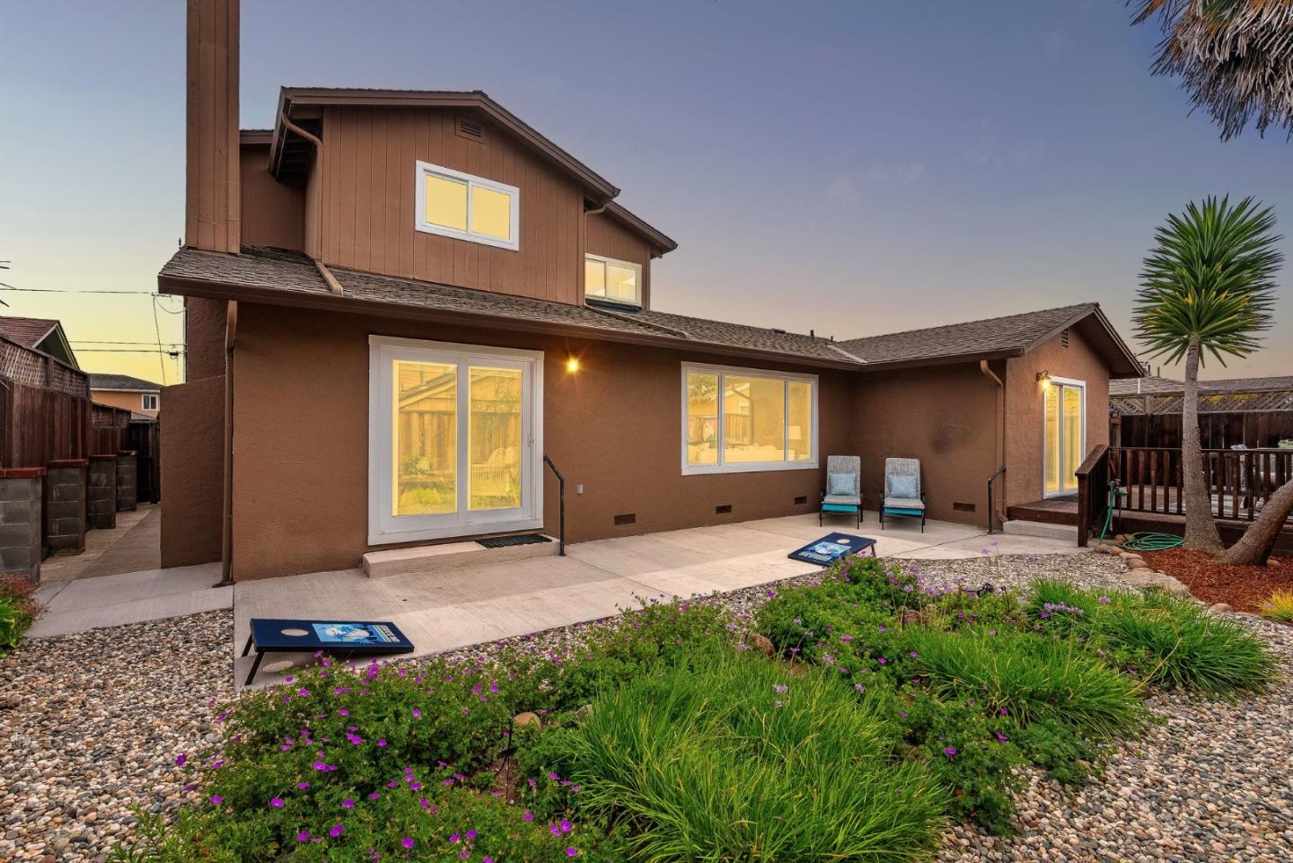 Detail Gallery Image 44 of 44 For 345 15th Ave, Santa Cruz,  CA 95062 - 3 Beds | 3 Baths