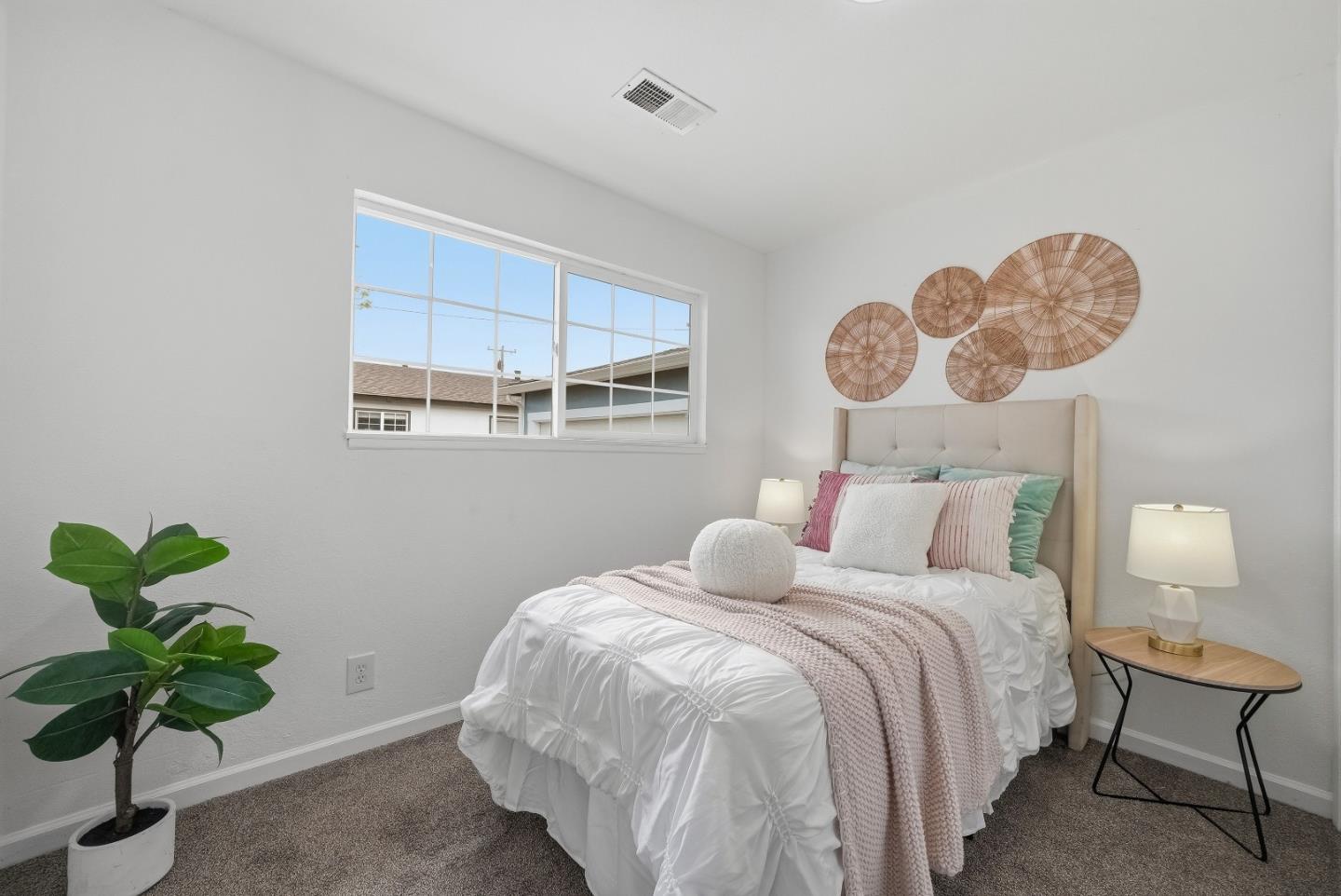 Detail Gallery Image 14 of 55 For 4663 Mangrum Dr, Santa Clara,  CA 95054 - 5 Beds | 3 Baths