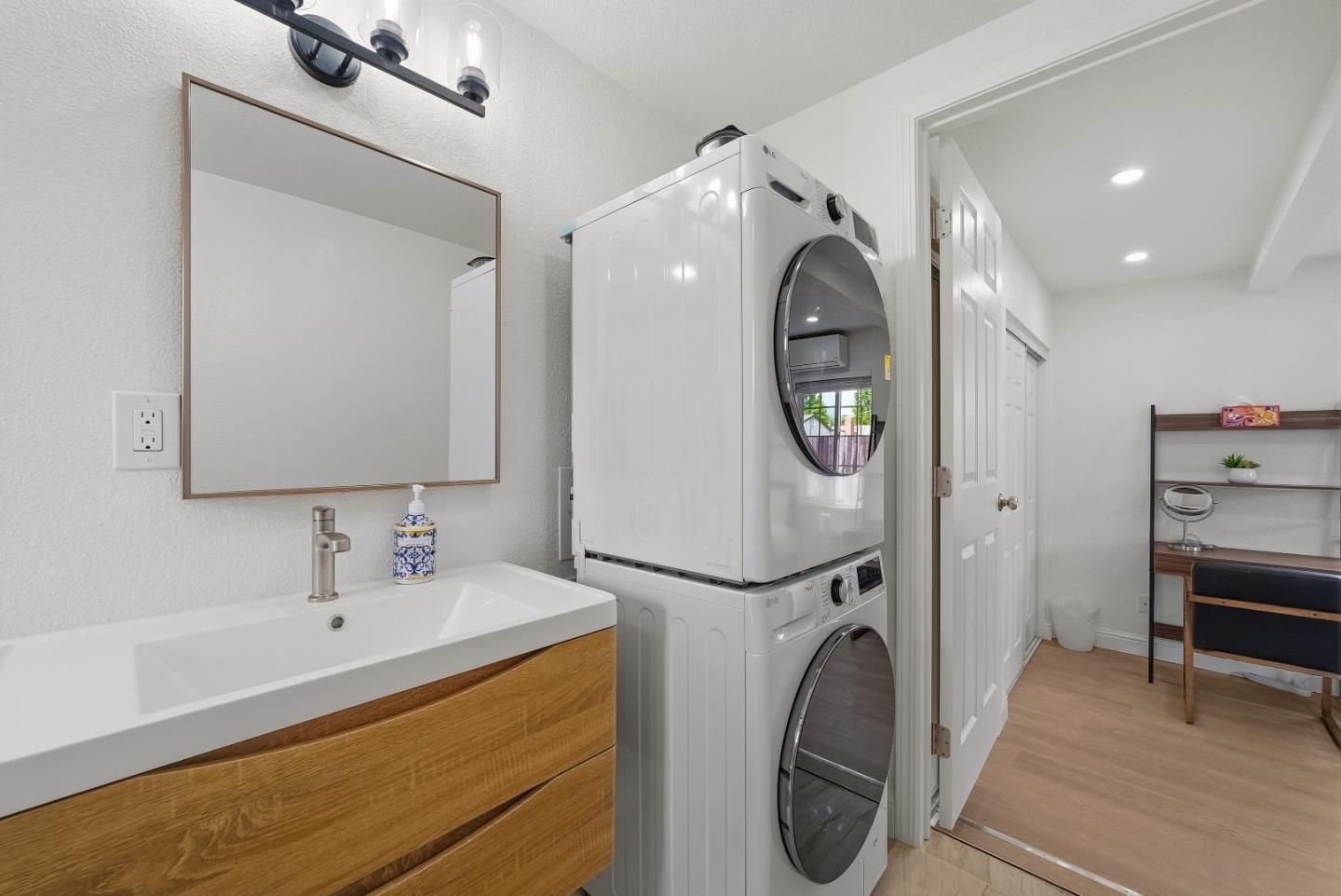 Detail Gallery Image 34 of 55 For 4663 Mangrum Dr, Santa Clara,  CA 95054 - 5 Beds | 3 Baths