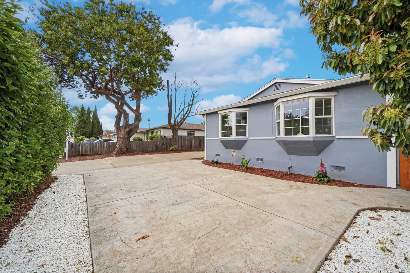 Detail Gallery Image 38 of 55 For 4663 Mangrum Dr, Santa Clara,  CA 95054 - 5 Beds | 3 Baths