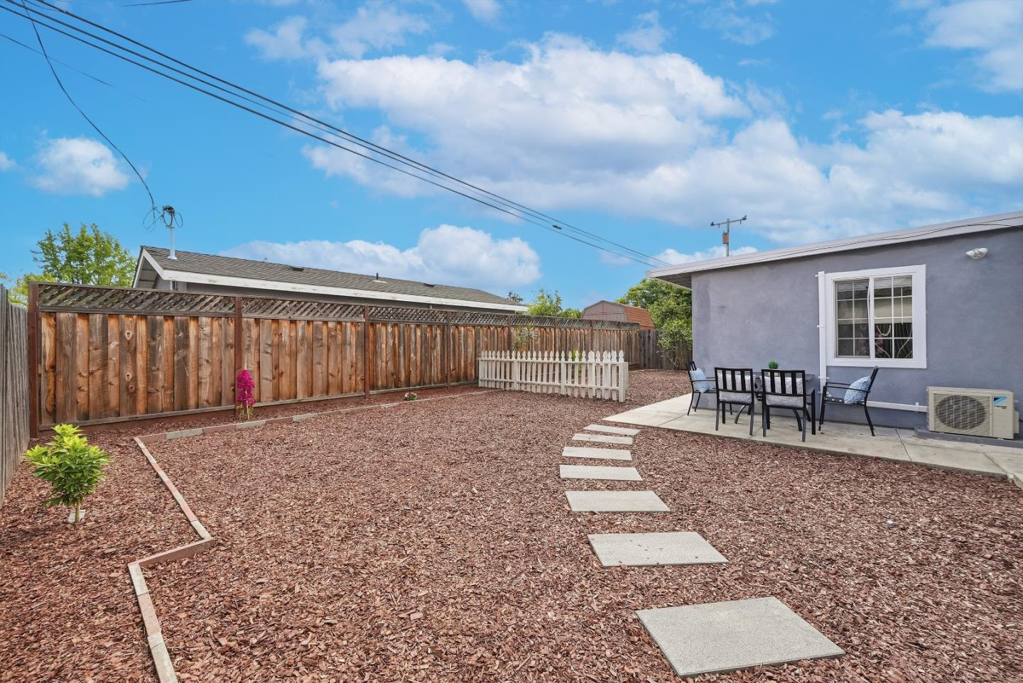 Detail Gallery Image 46 of 55 For 4663 Mangrum Dr, Santa Clara,  CA 95054 - 5 Beds | 3 Baths