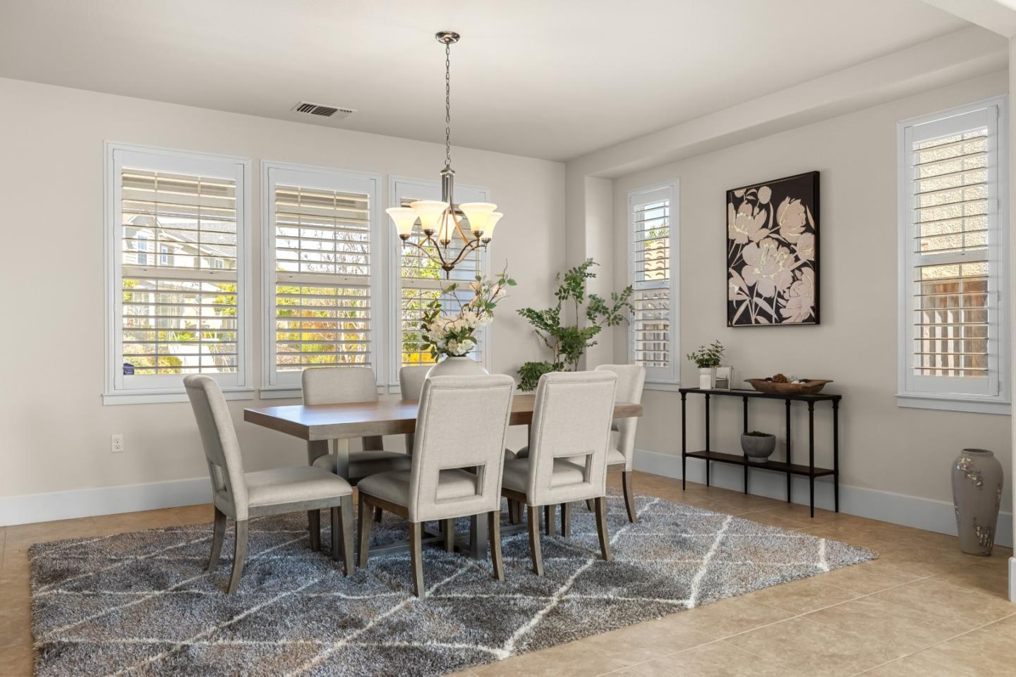 Detail Gallery Image 6 of 19 For 13514 Warren Ave, Marina,  CA 93933 - 3 Beds | 2/1 Baths