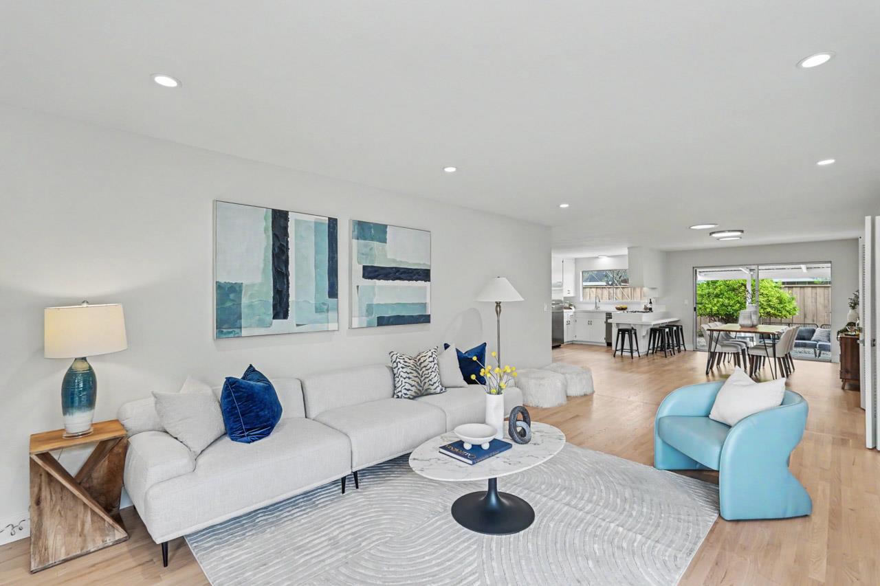 Detail Gallery Image 11 of 58 For 20025 Cedar Tree Ln, Cupertino,  CA 95014 - 4 Beds | 3 Baths