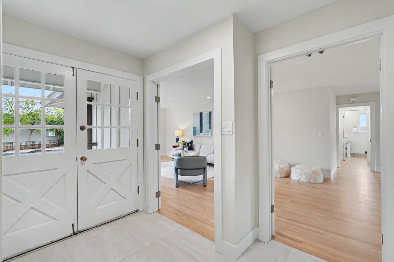 Detail Gallery Image 25 of 58 For 20025 Cedar Tree Ln, Cupertino,  CA 95014 - 4 Beds | 3 Baths