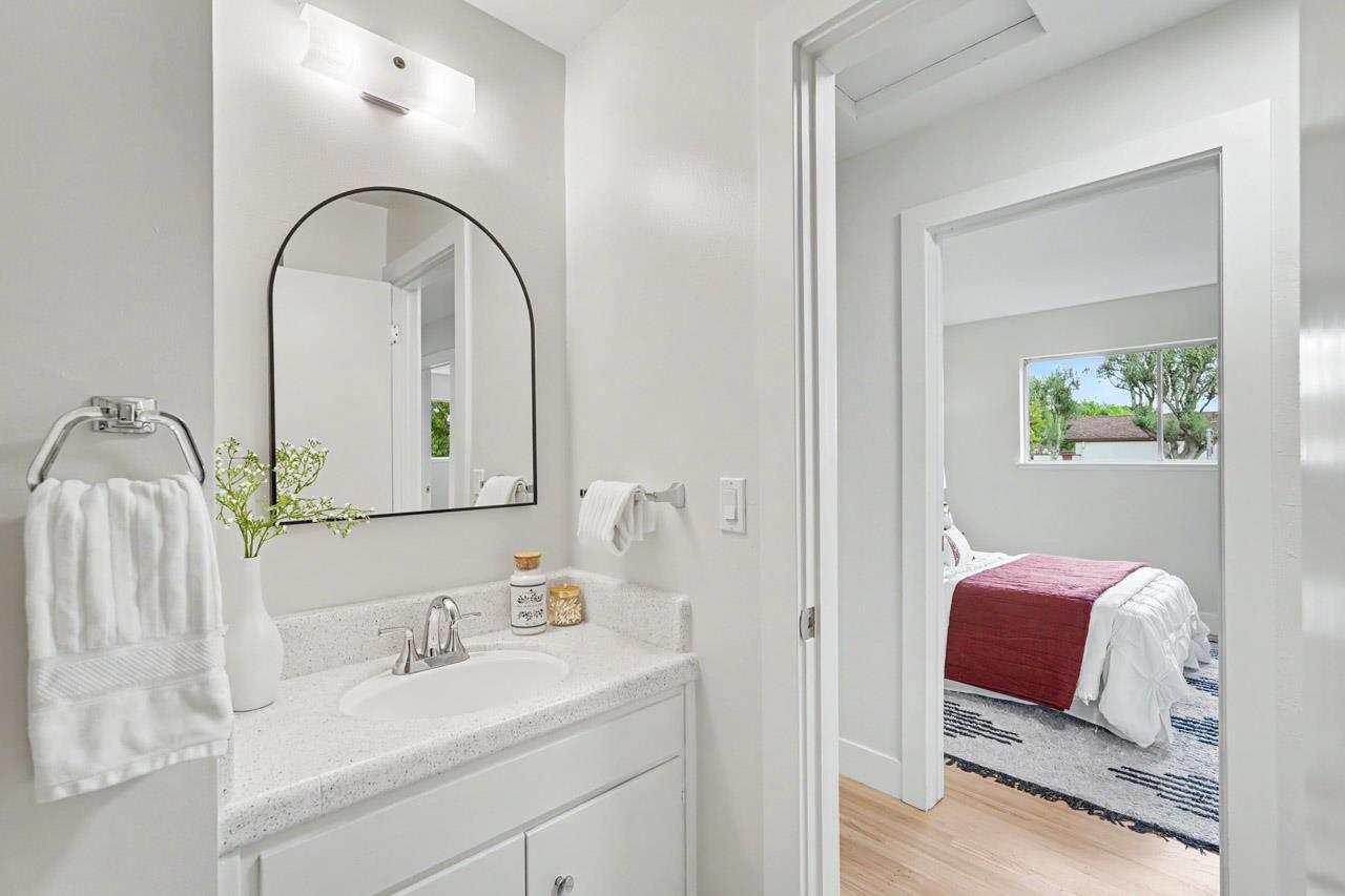 Detail Gallery Image 39 of 58 For 20025 Cedar Tree Ln, Cupertino,  CA 95014 - 4 Beds | 3 Baths