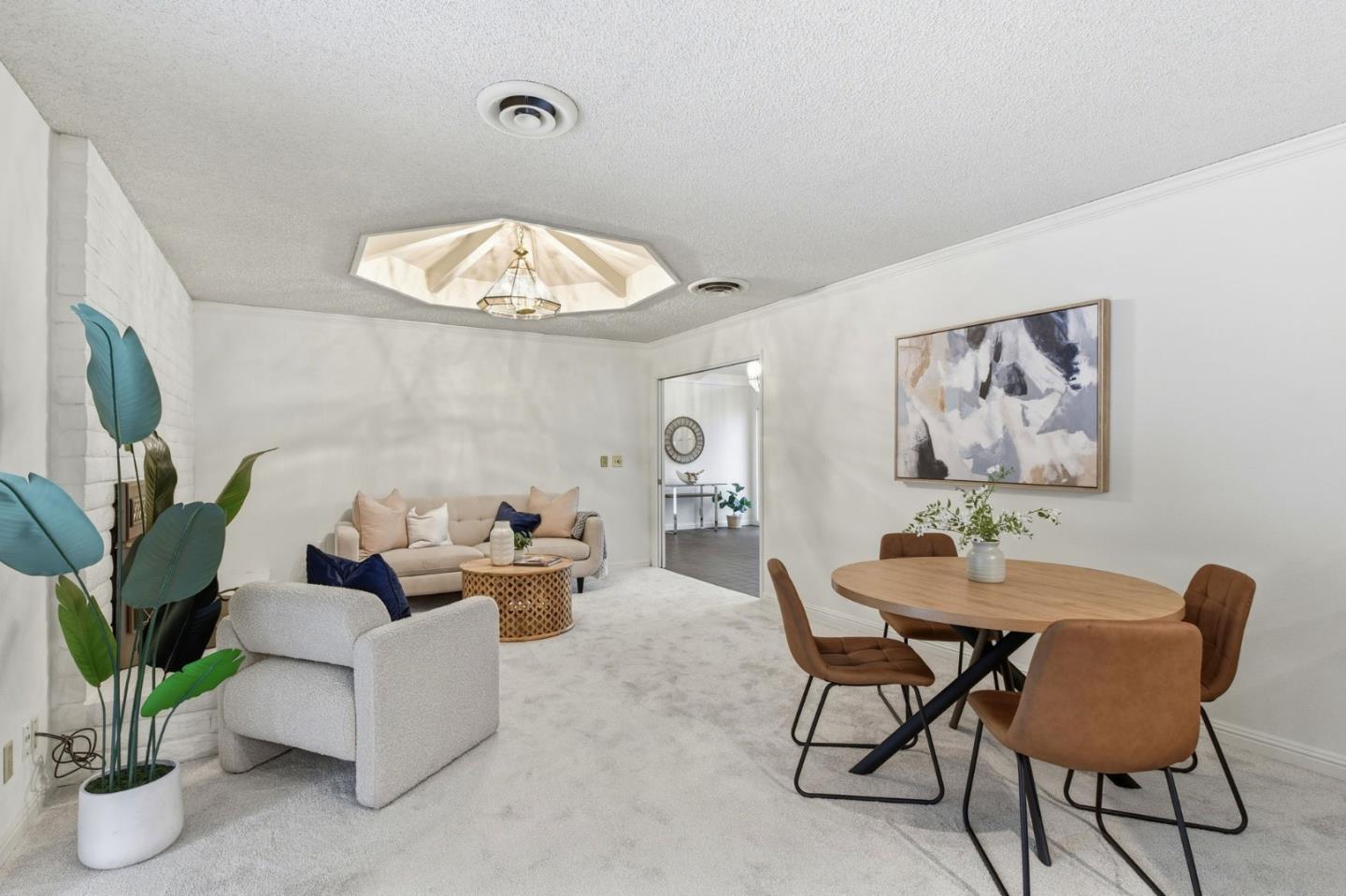 Detail Gallery Image 12 of 40 For 6433 Bose Ln, San Jose,  CA 95120 - 5 Beds | 2/1 Baths