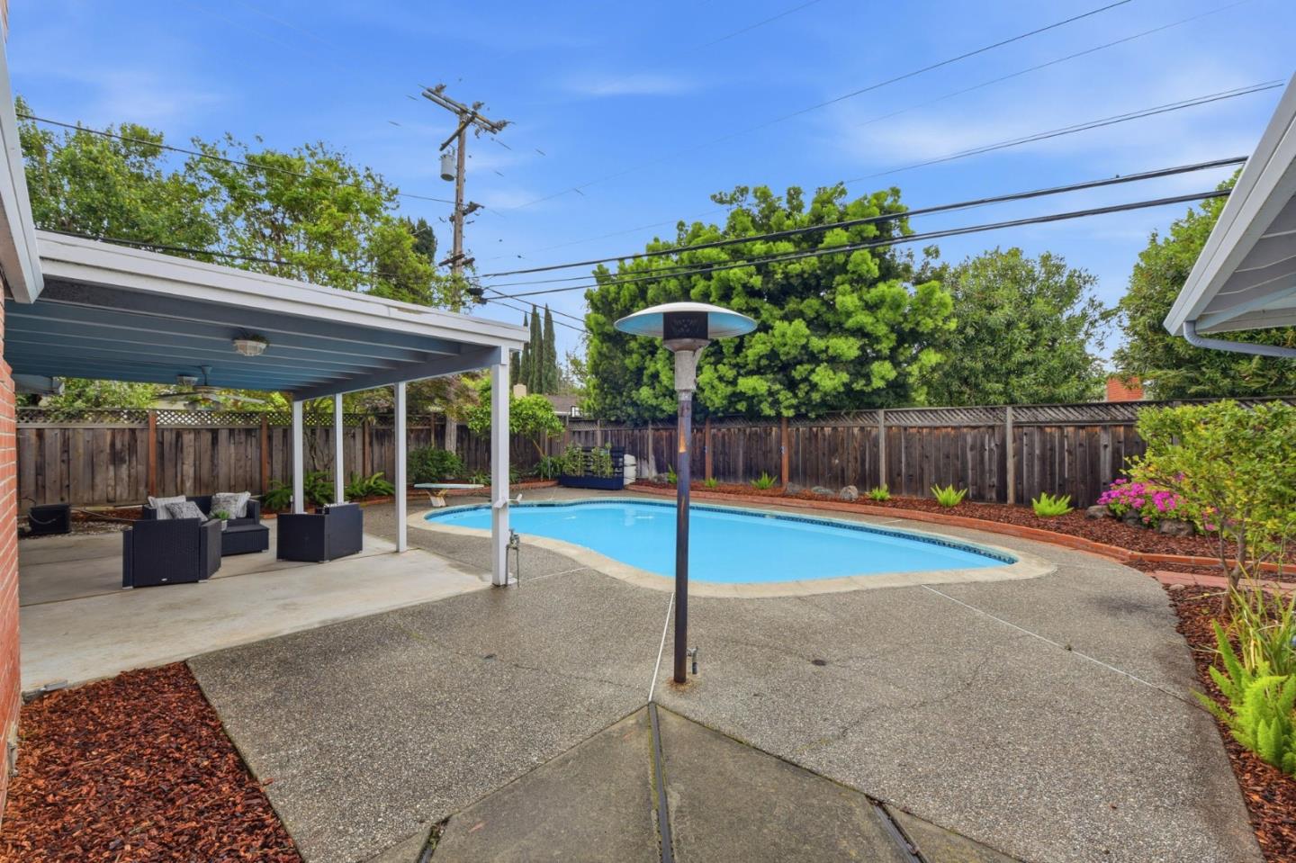 Detail Gallery Image 36 of 40 For 6433 Bose Ln, San Jose,  CA 95120 - 5 Beds | 2/1 Baths