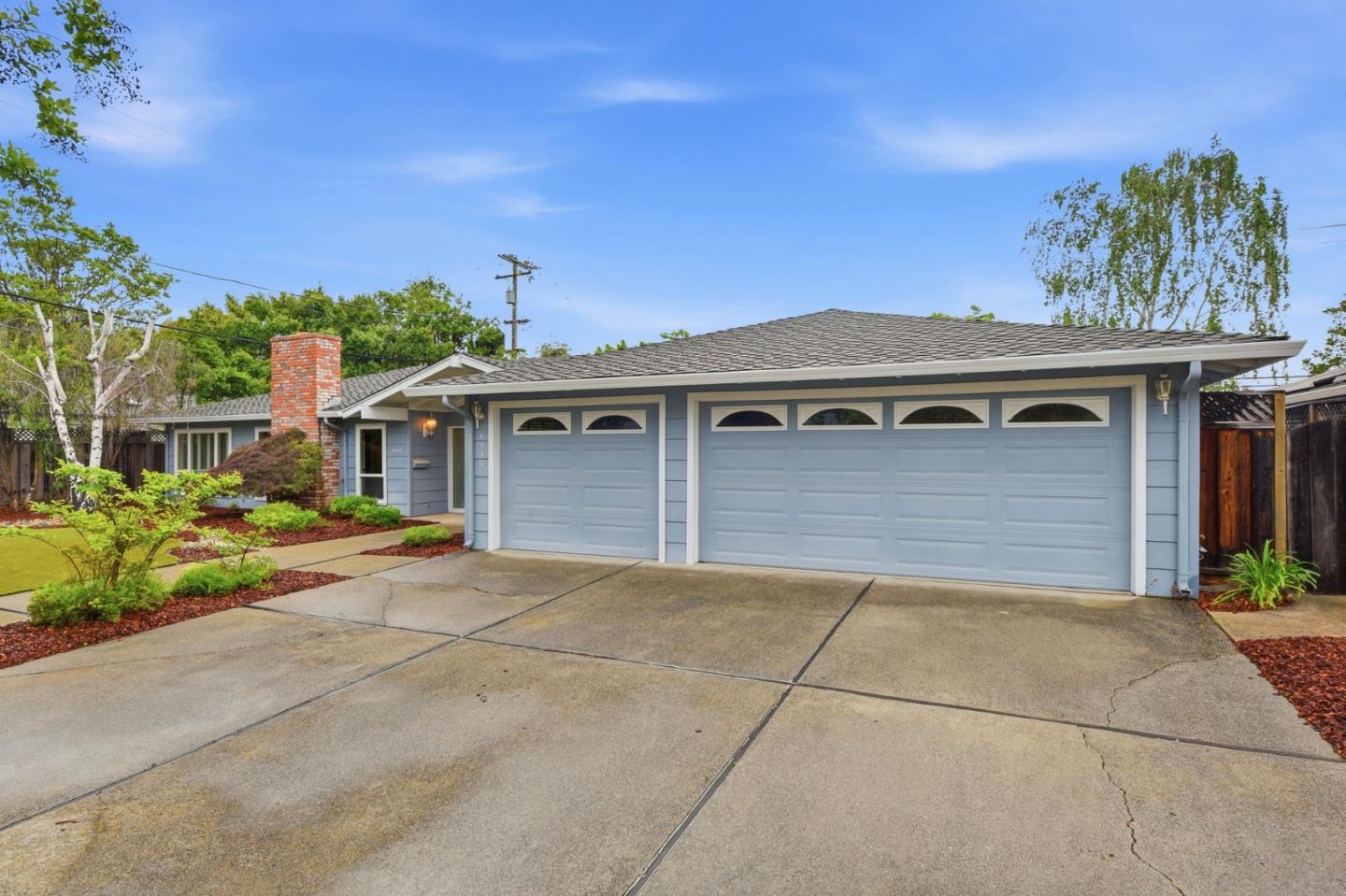 Detail Gallery Image 4 of 40 For 6433 Bose Ln, San Jose,  CA 95120 - 5 Beds | 2/1 Baths