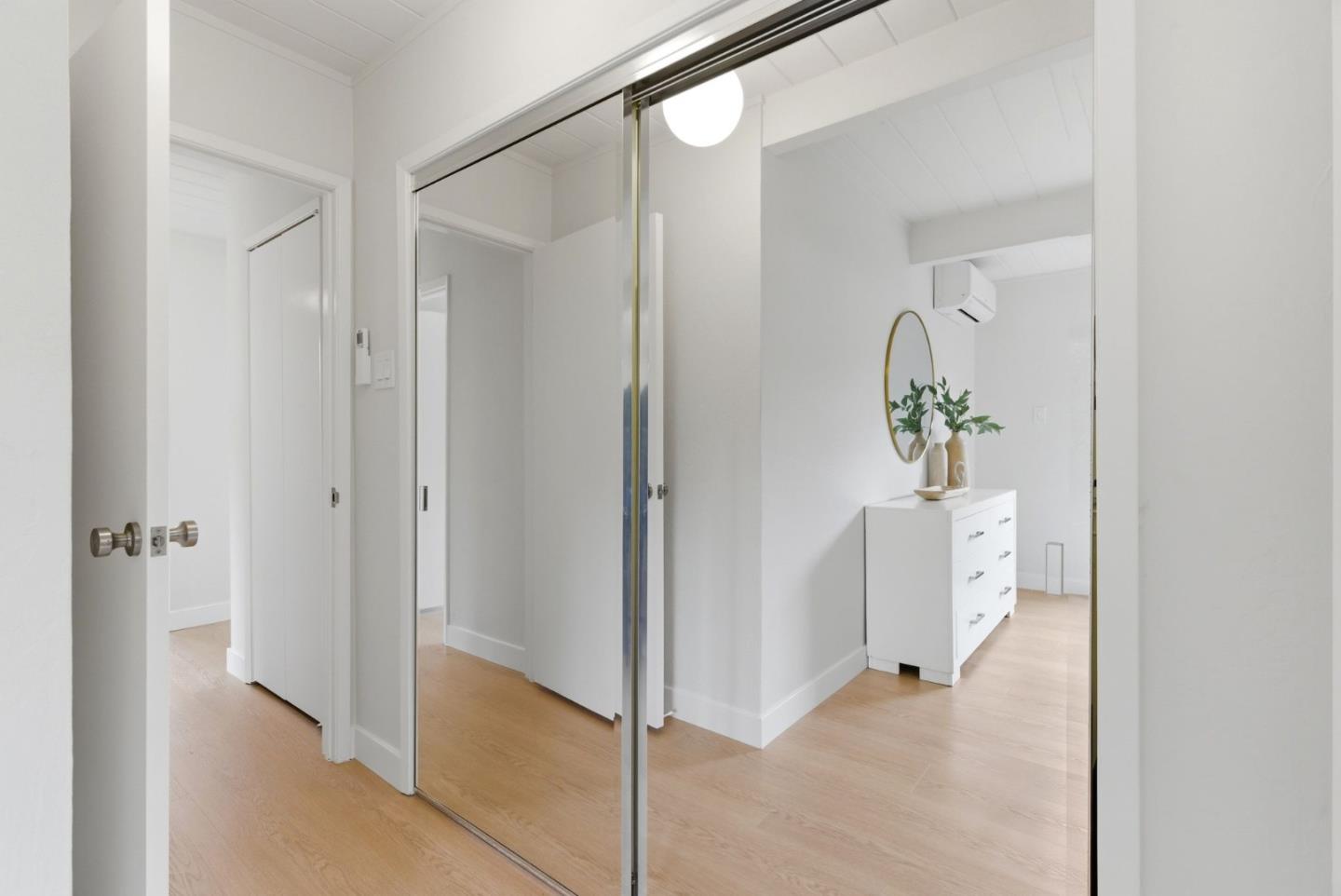 Detail Gallery Image 23 of 43 For 464 Dell Ave, Mountain View,  CA 94043 - 3 Beds | 2 Baths