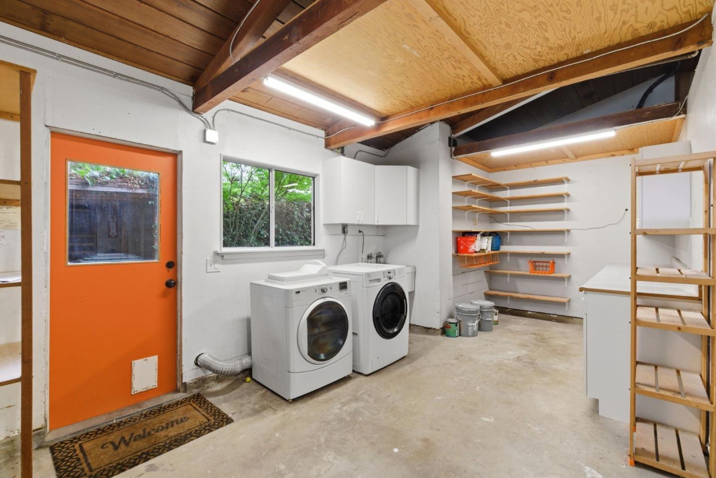 Detail Gallery Image 31 of 43 For 464 Dell Ave, Mountain View,  CA 94043 - 3 Beds | 2 Baths