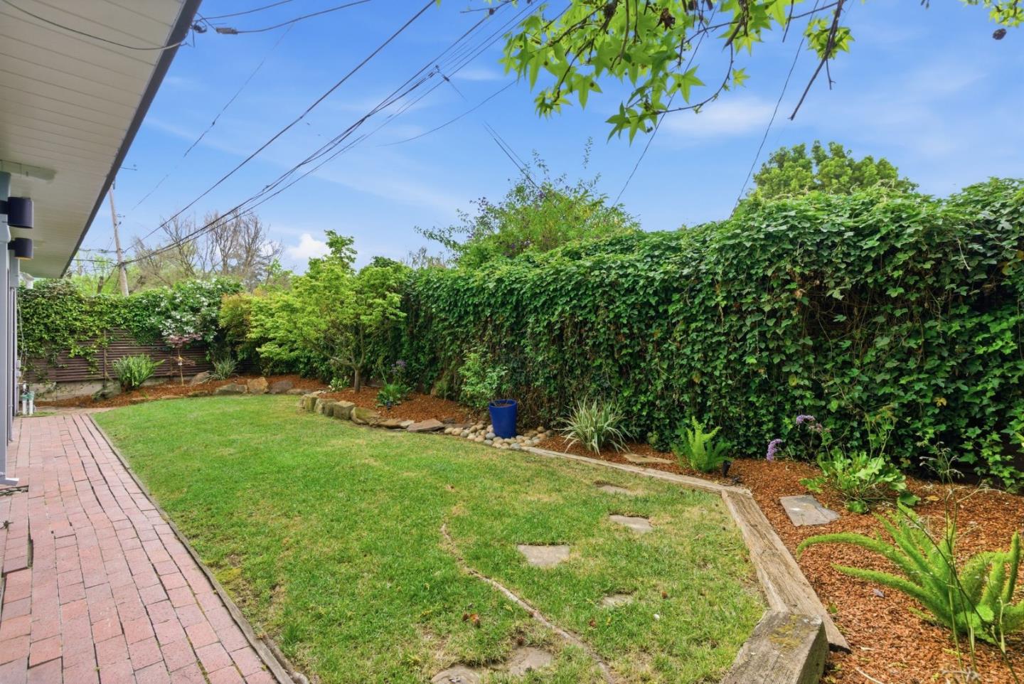 Detail Gallery Image 38 of 43 For 464 Dell Ave, Mountain View,  CA 94043 - 3 Beds | 2 Baths