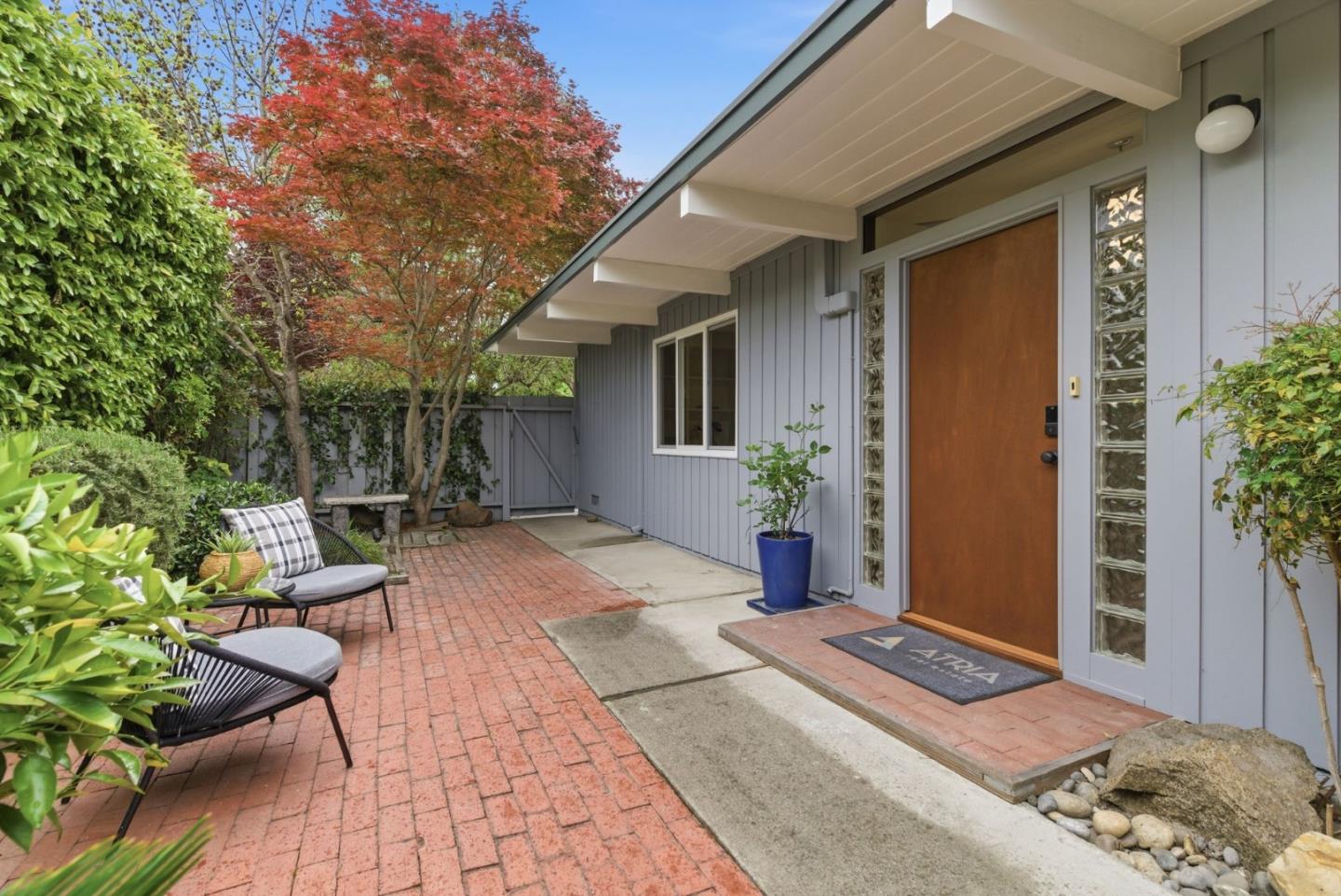 Detail Gallery Image 5 of 43 For 464 Dell Ave, Mountain View,  CA 94043 - 3 Beds | 2 Baths