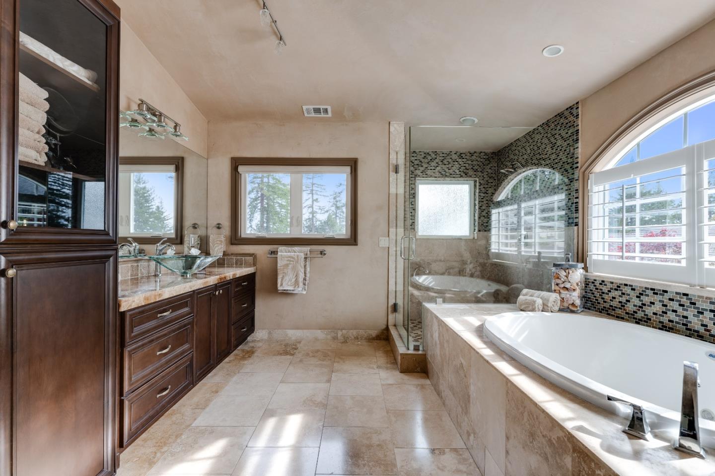 Detail Gallery Image 36 of 59 For 608 Lassen Park Ct, Scotts Valley,  CA 95066 - 6 Beds | 4/1 Baths