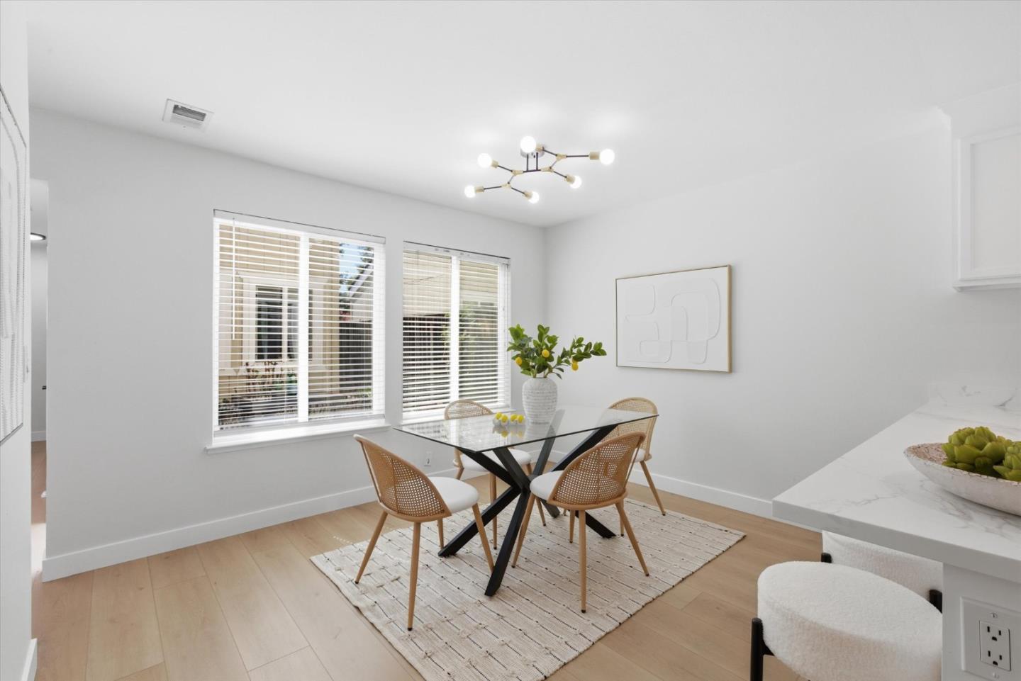 Detail Gallery Image 9 of 79 For 22652 Silver Oak Ln, Cupertino,  CA 95014 - 2 Beds | 2 Baths