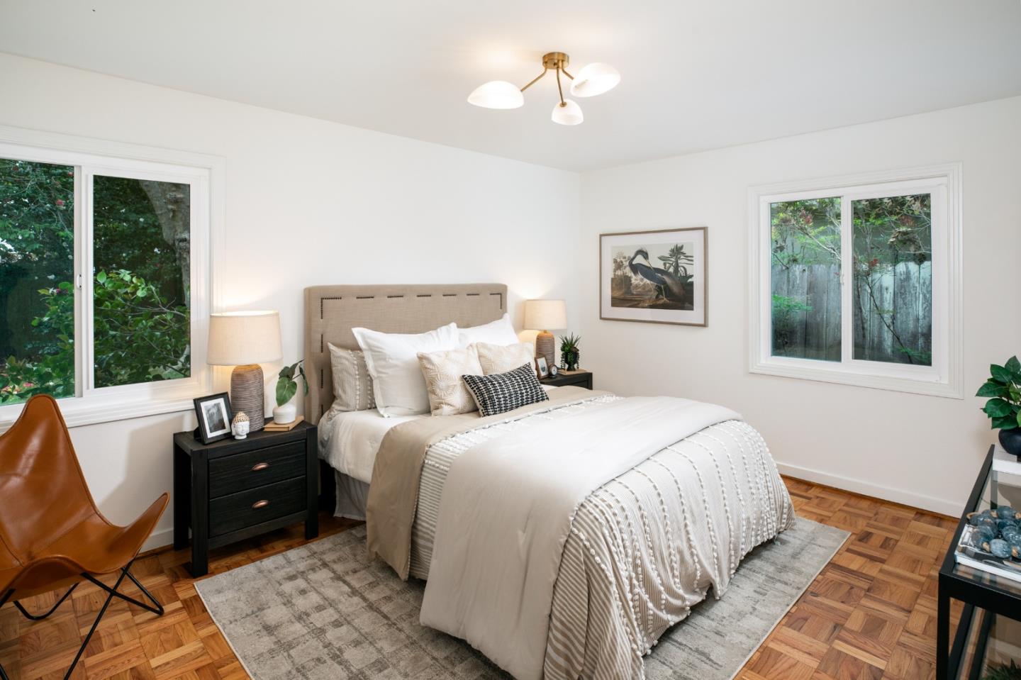 Detail Gallery Image 13 of 22 For 559 Hilbar Ln, Palo Alto,  CA 94303 - 3 Beds | 2 Baths