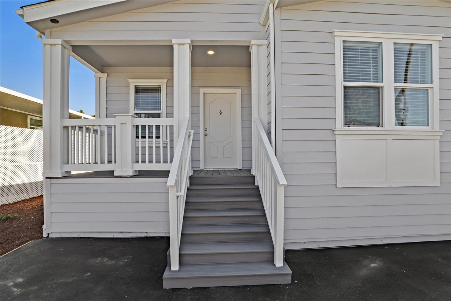 Detail Gallery Image 2 of 51 For 195 Blossom Hill Rd #242,  San Jose,  CA 95123 - 3 Beds | 2 Baths