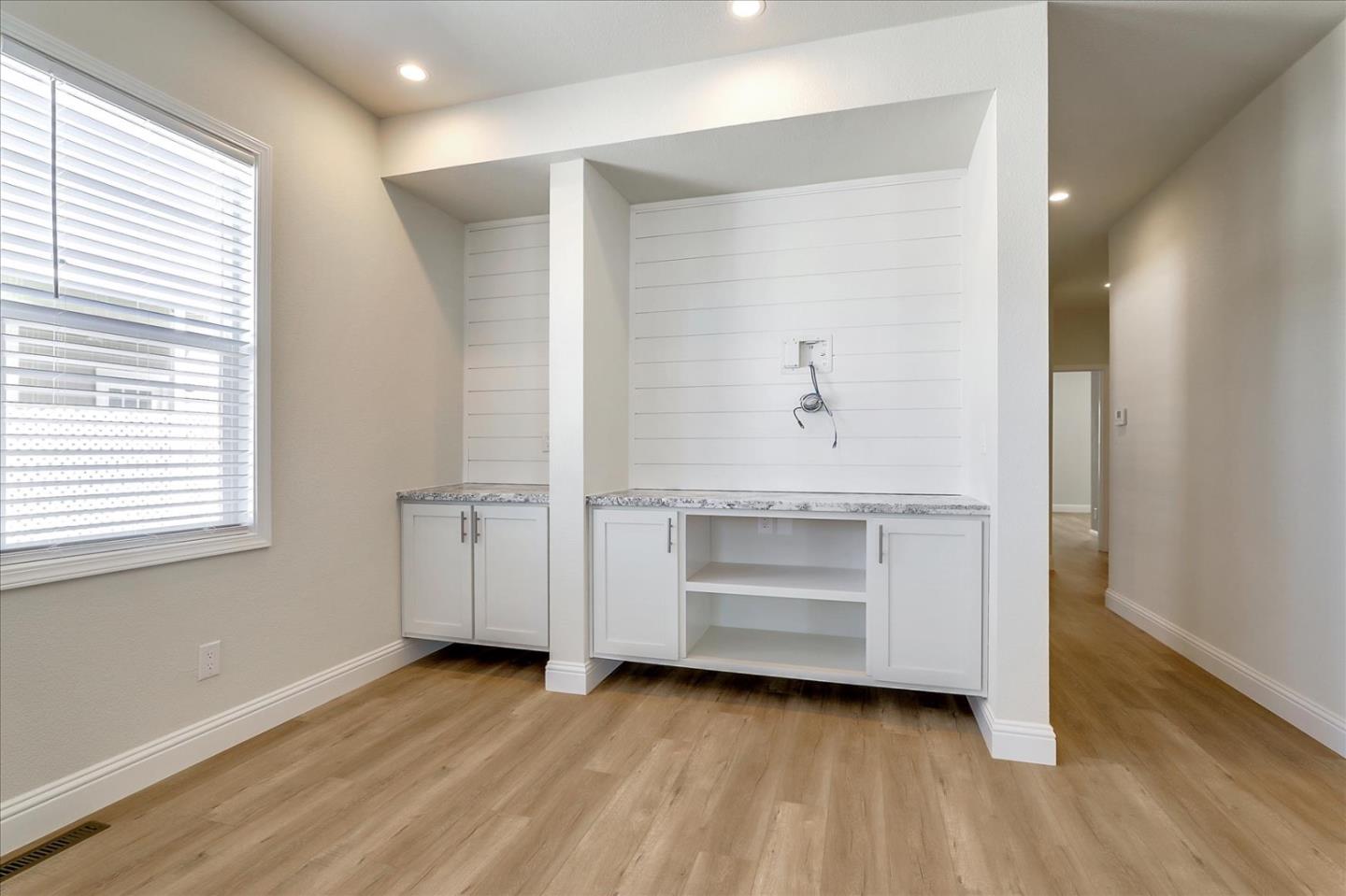 Detail Gallery Image 23 of 51 For 195 Blossom Hill Rd #242,  San Jose,  CA 95123 - 3 Beds | 2 Baths