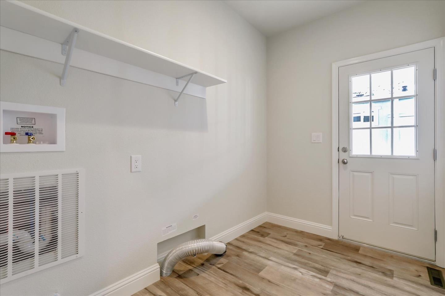 Detail Gallery Image 31 of 51 For 195 Blossom Hill Rd #242,  San Jose,  CA 95123 - 3 Beds | 2 Baths