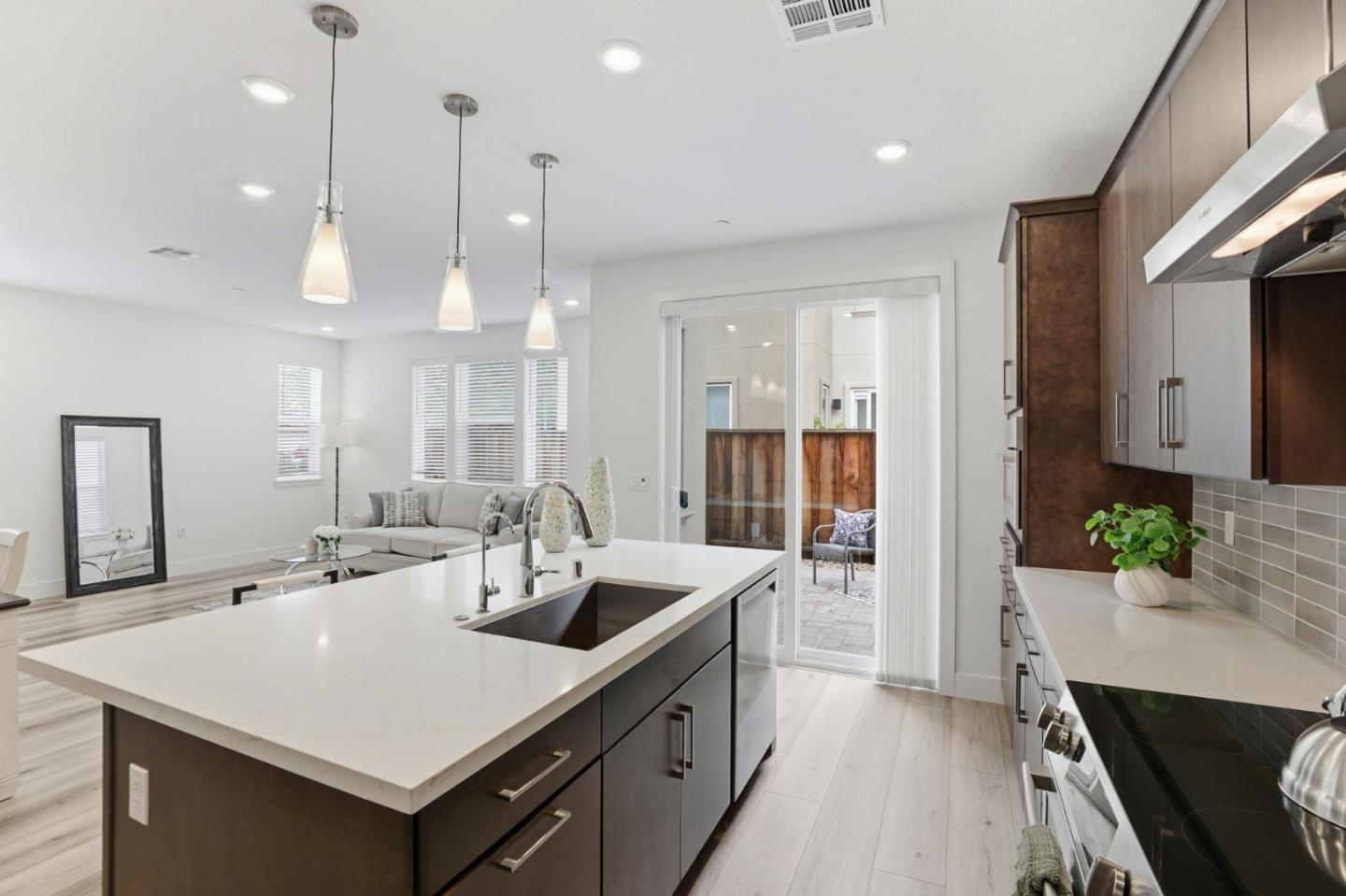 Detail Gallery Image 12 of 48 For 16210 Juan Hernandez, Morgan Hill,  CA 95037 - 3 Beds | 2/1 Baths