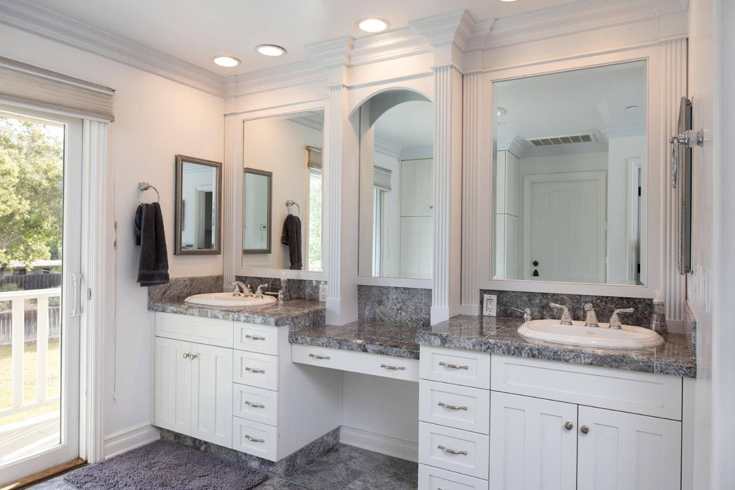 Detail Gallery Image 19 of 40 For 56 West Garzas Rd, Carmel Valley,  CA 93924 - 4 Beds | 3/1 Baths