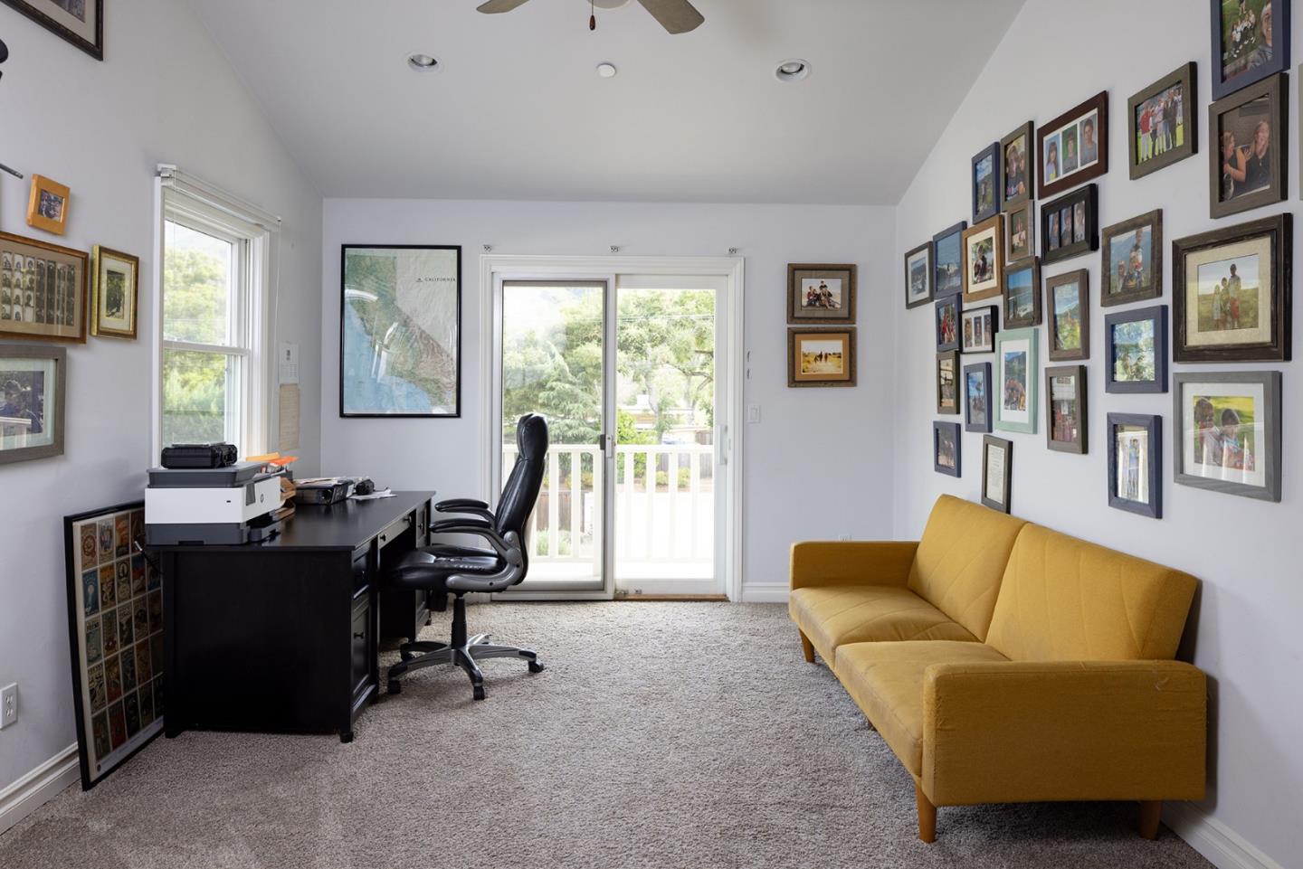 Detail Gallery Image 21 of 40 For 56 West Garzas Rd, Carmel Valley,  CA 93924 - 4 Beds | 3/1 Baths