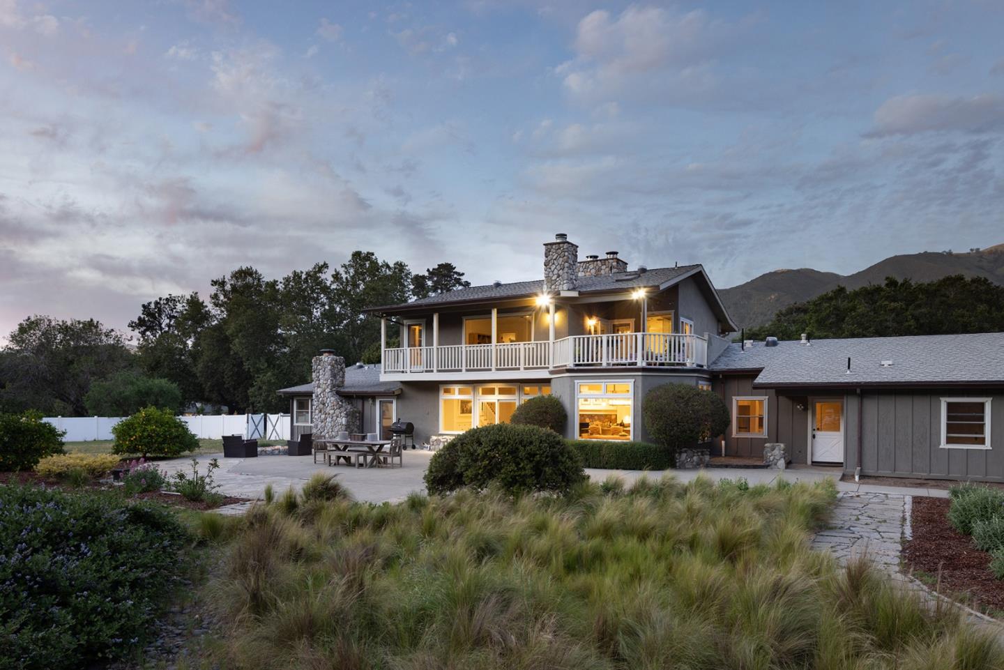 Detail Gallery Image 35 of 40 For 56 West Garzas Rd, Carmel Valley,  CA 93924 - 4 Beds | 3/1 Baths