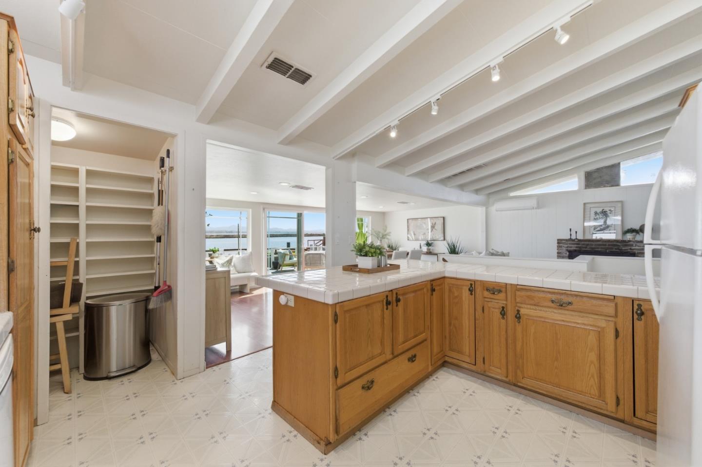 Detail Gallery Image 15 of 47 For 1856 Milton Rd, Napa,  CA 94559 - 3 Beds | 2 Baths