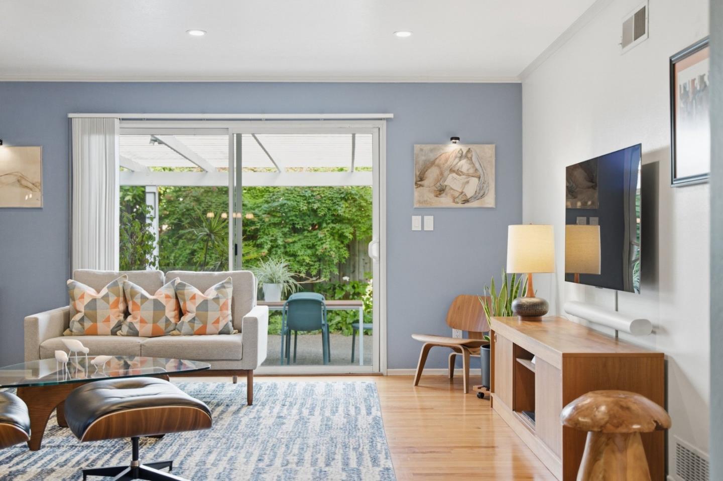 852 Peach Avenue, Sunnyvale, CA, 94087