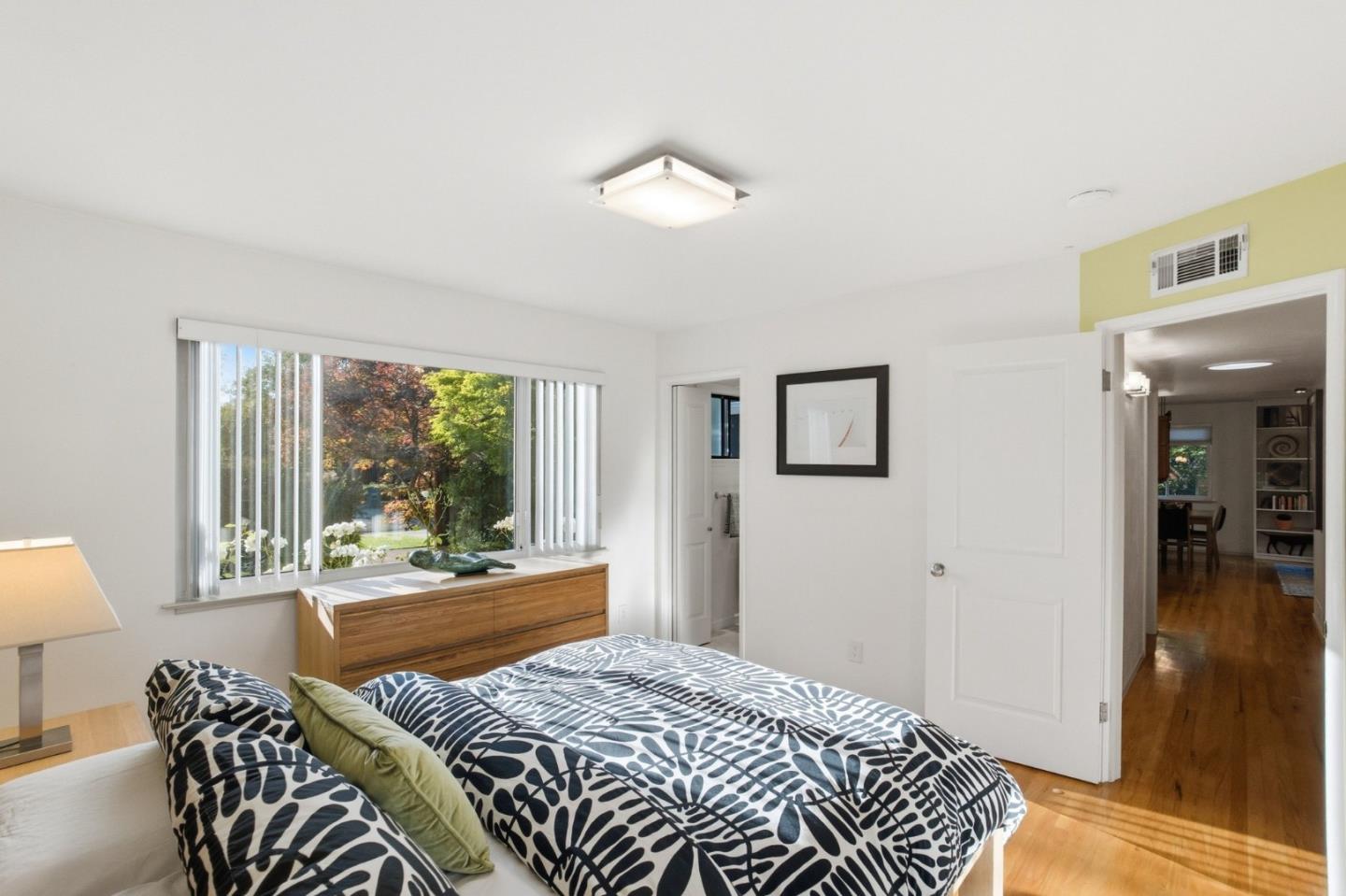 852 Peach Avenue, Sunnyvale, CA, 94087