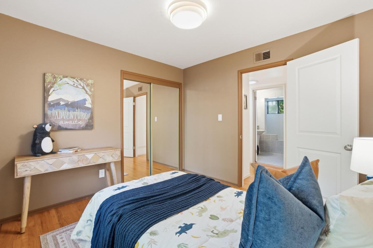 852 Peach Avenue, Sunnyvale, CA, 94087