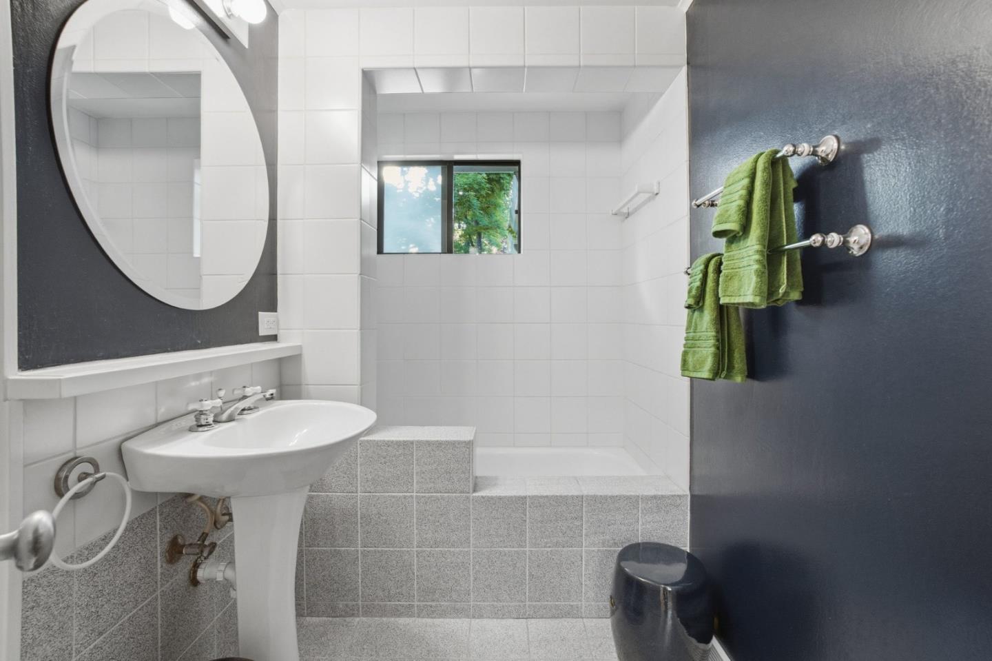 852 Peach Avenue, Sunnyvale, CA, 94087
