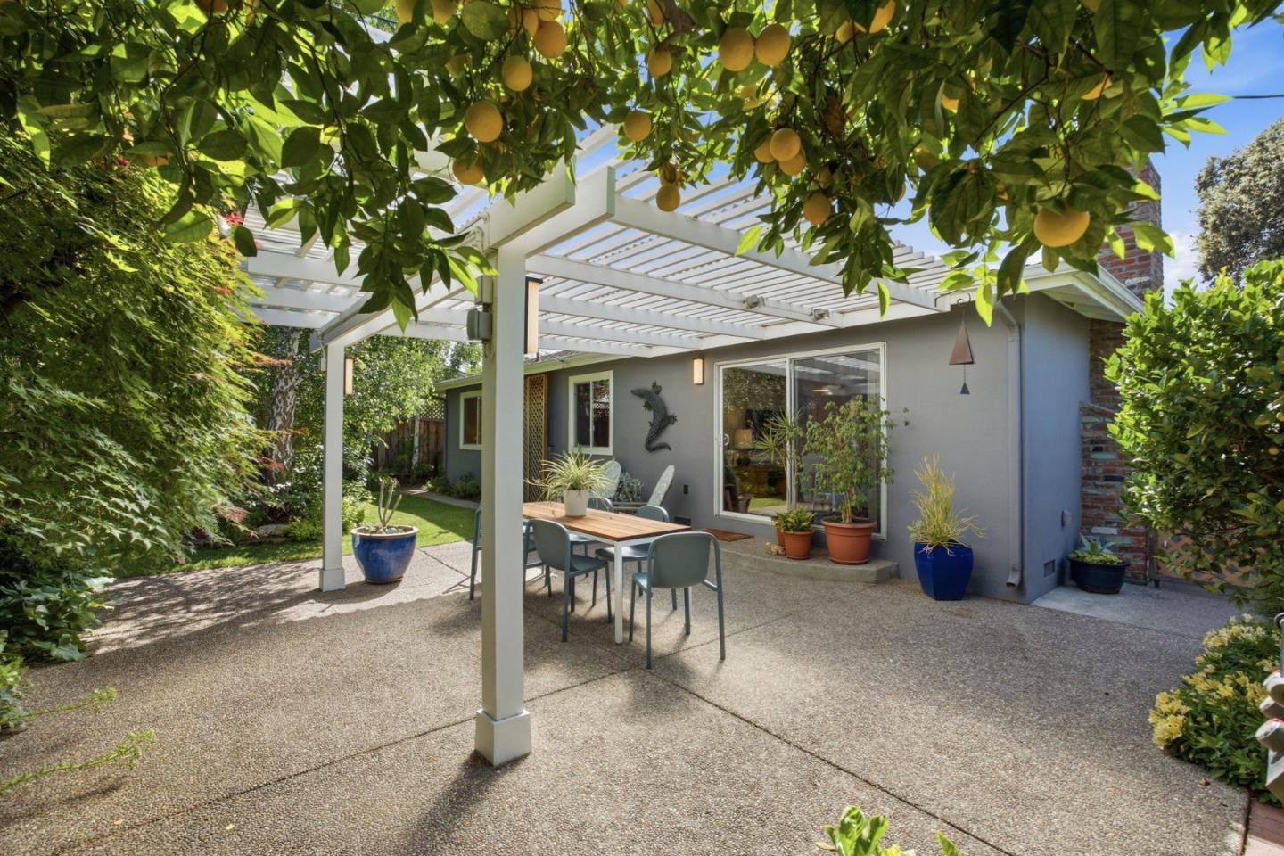 852 Peach Avenue, Sunnyvale, CA, 94087