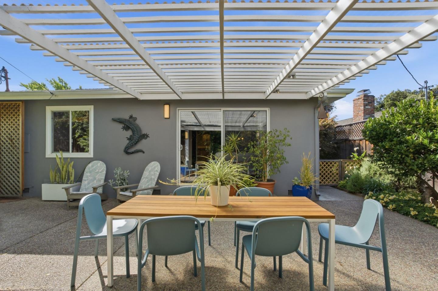 852 Peach Avenue, Sunnyvale, CA, 94087