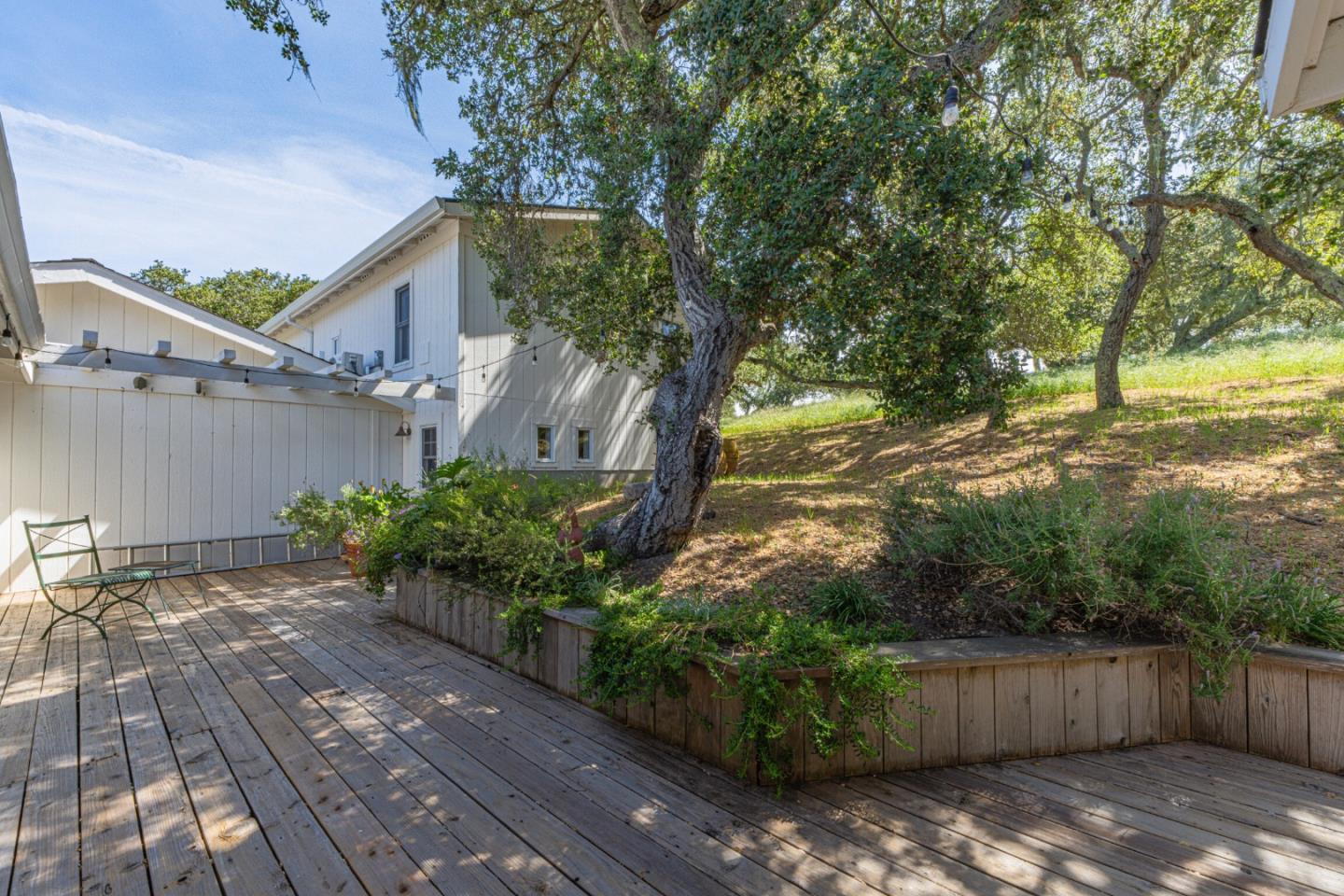 Detail Gallery Image 21 of 61 For 27465 Vista Del Toro Pl, Salinas,  CA 93908 - 3 Beds | 3 Baths