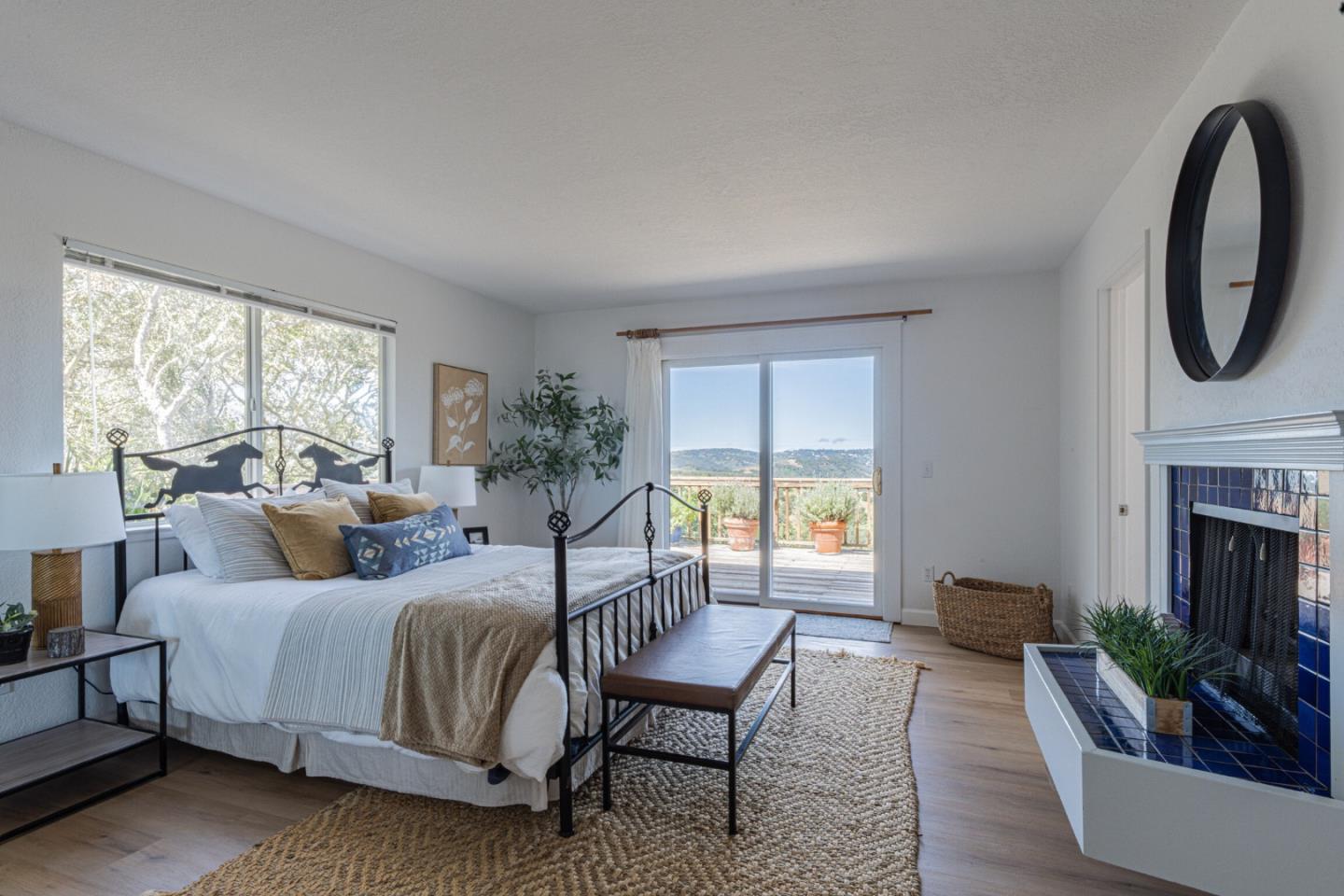 Detail Gallery Image 27 of 61 For 27465 Vista Del Toro Pl, Salinas,  CA 93908 - 3 Beds | 3 Baths