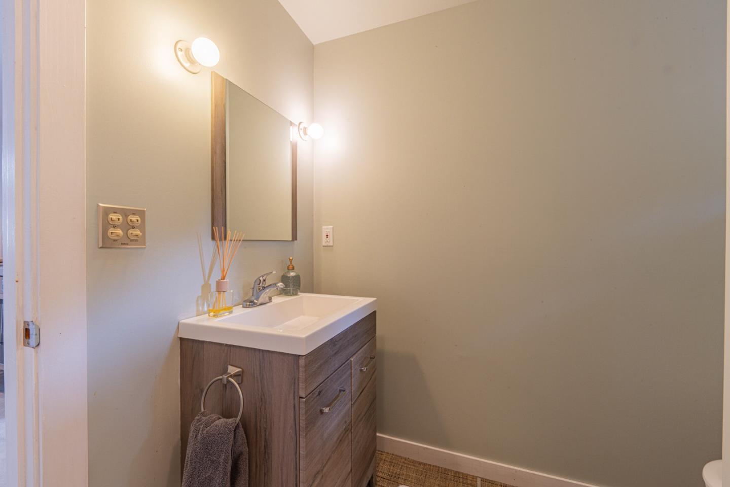 Detail Gallery Image 49 of 61 For 27465 Vista Del Toro Pl, Salinas,  CA 93908 - 3 Beds | 3 Baths