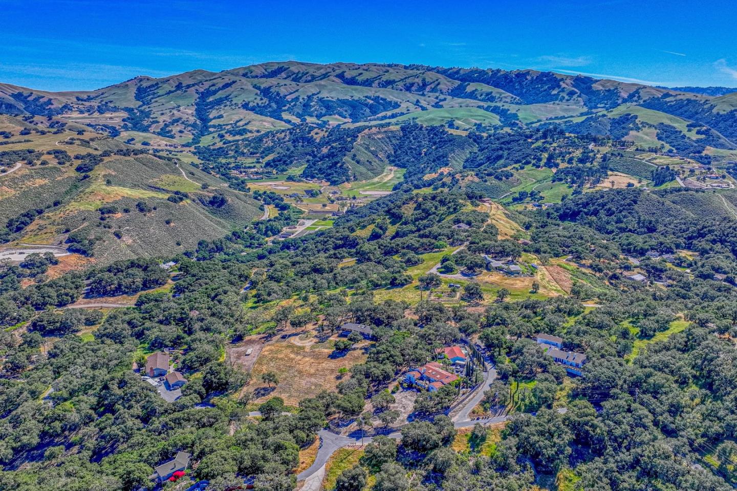 Detail Gallery Image 56 of 61 For 27465 Vista Del Toro Pl, Salinas,  CA 93908 - 3 Beds | 3 Baths