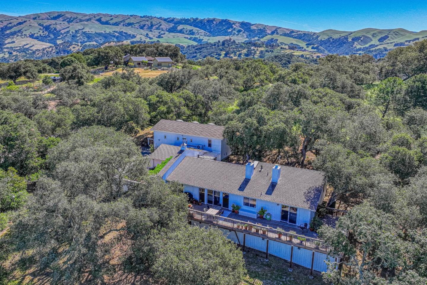 Detail Gallery Image 59 of 61 For 27465 Vista Del Toro Pl, Salinas,  CA 93908 - 3 Beds | 3 Baths