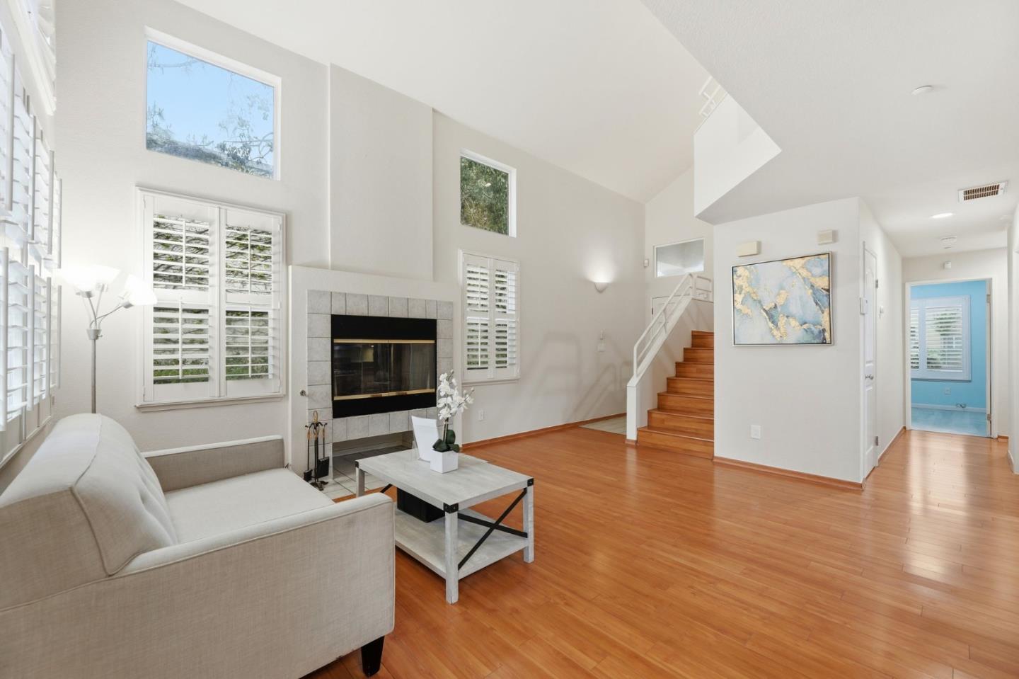 Detail Gallery Image 10 of 37 For 6995 Rodling Dr #F,  San Jose,  CA 95138 - 3 Beds | 3 Baths