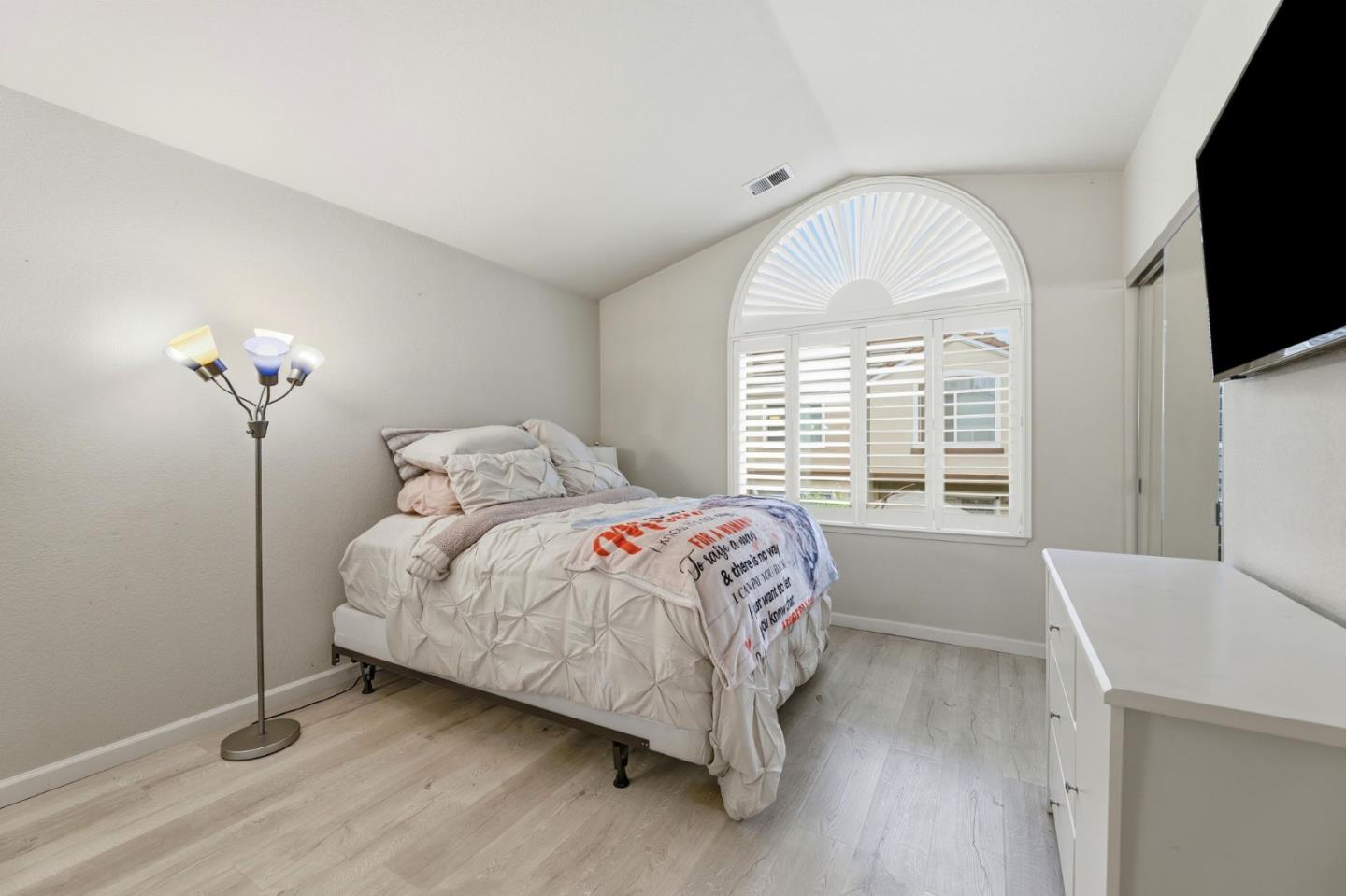 Detail Gallery Image 17 of 37 For 6995 Rodling Dr #F,  San Jose,  CA 95138 - 3 Beds | 3 Baths