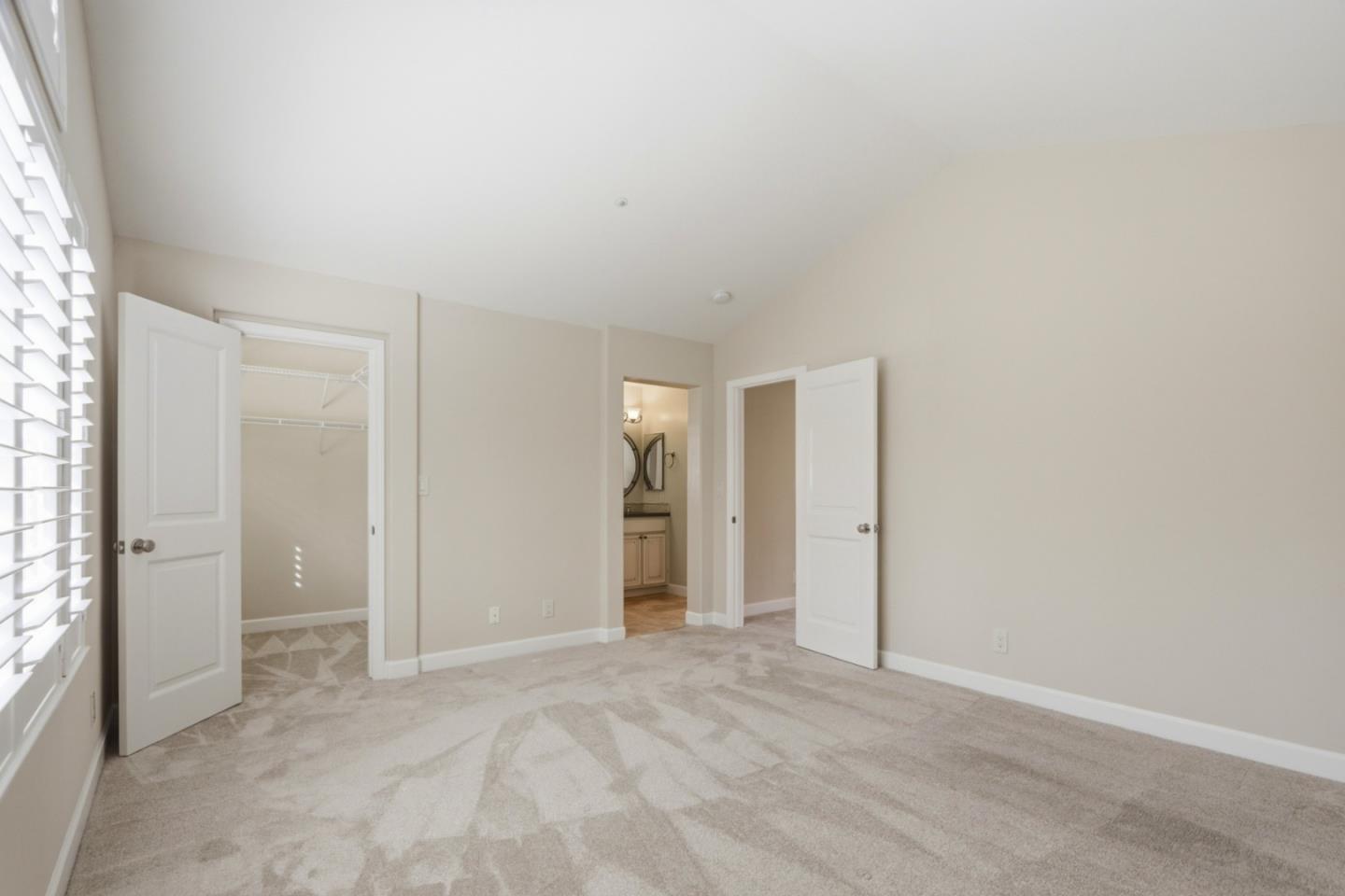Detail Gallery Image 11 of 26 For 550 Gabilan St, Los Altos,  CA 94022 - 3 Beds | 2/1 Baths