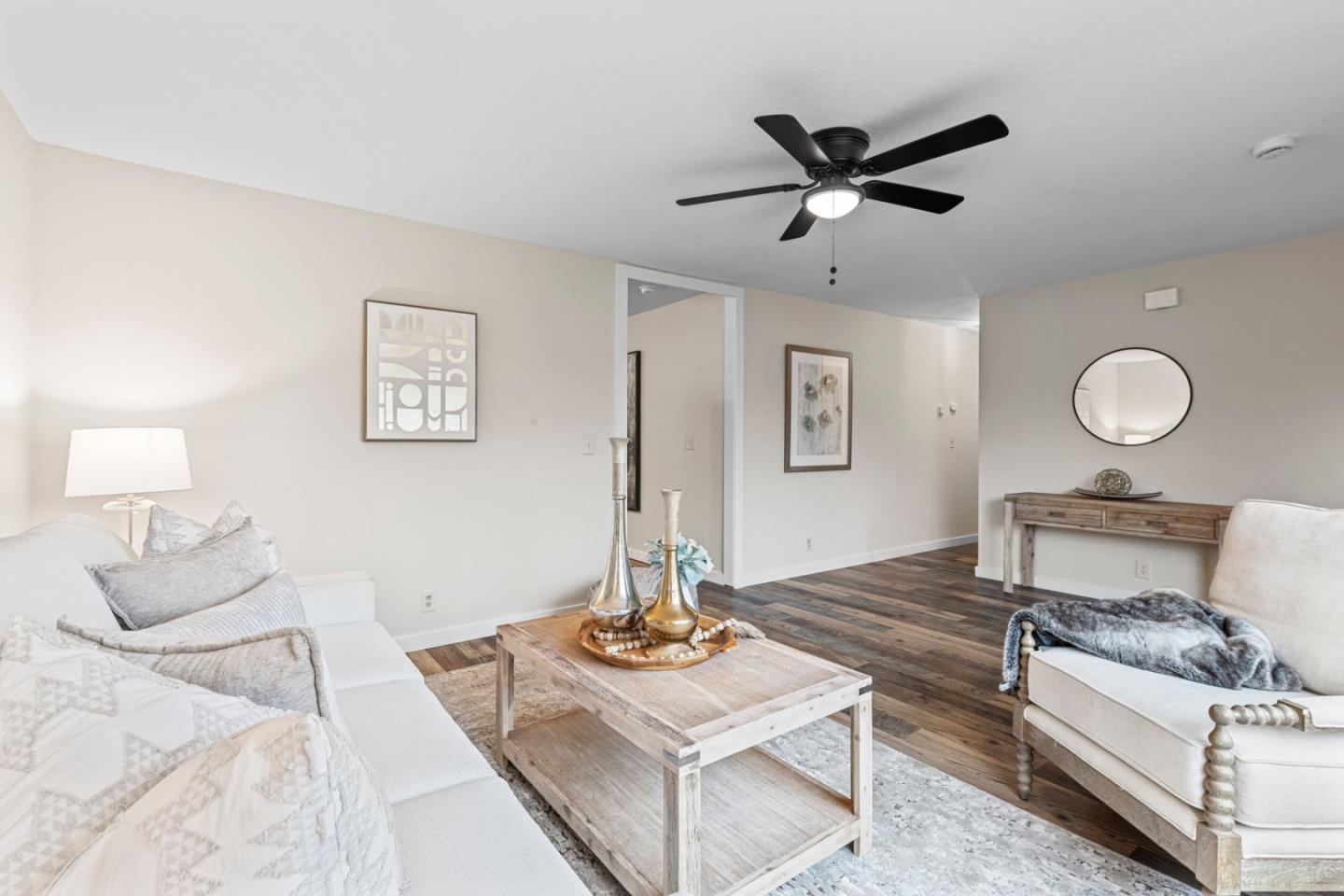 Detail Gallery Image 10 of 41 For 1300 Meadow Ct, Morgan Hill,  CA 95037 - 4 Beds | 2 Baths