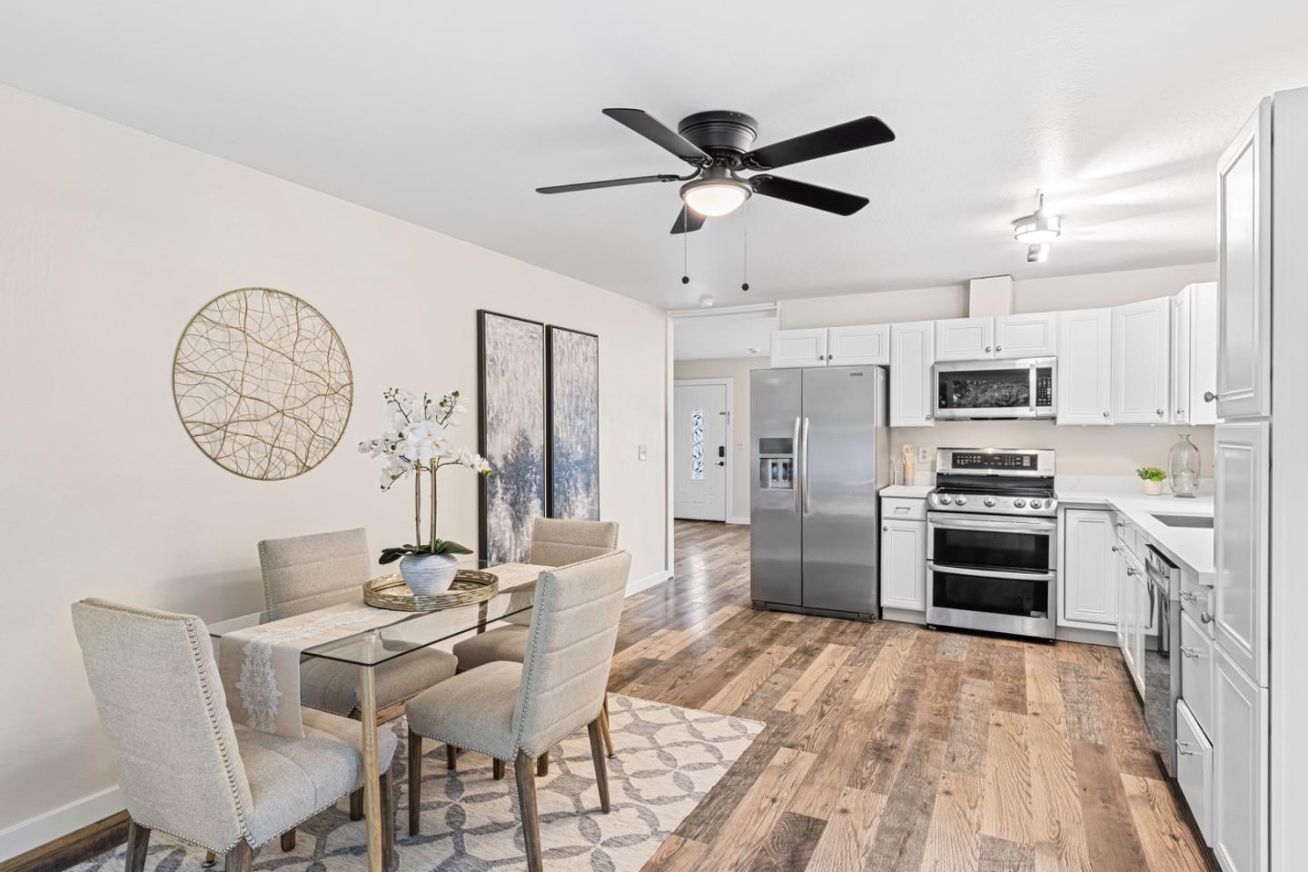 Detail Gallery Image 16 of 41 For 1300 Meadow Ct, Morgan Hill,  CA 95037 - 4 Beds | 2 Baths