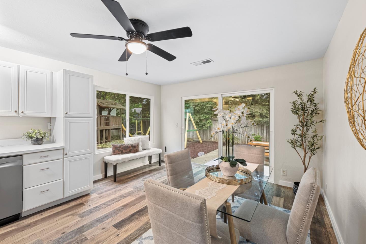 Detail Gallery Image 20 of 41 For 1300 Meadow Ct, Morgan Hill,  CA 95037 - 4 Beds | 2 Baths