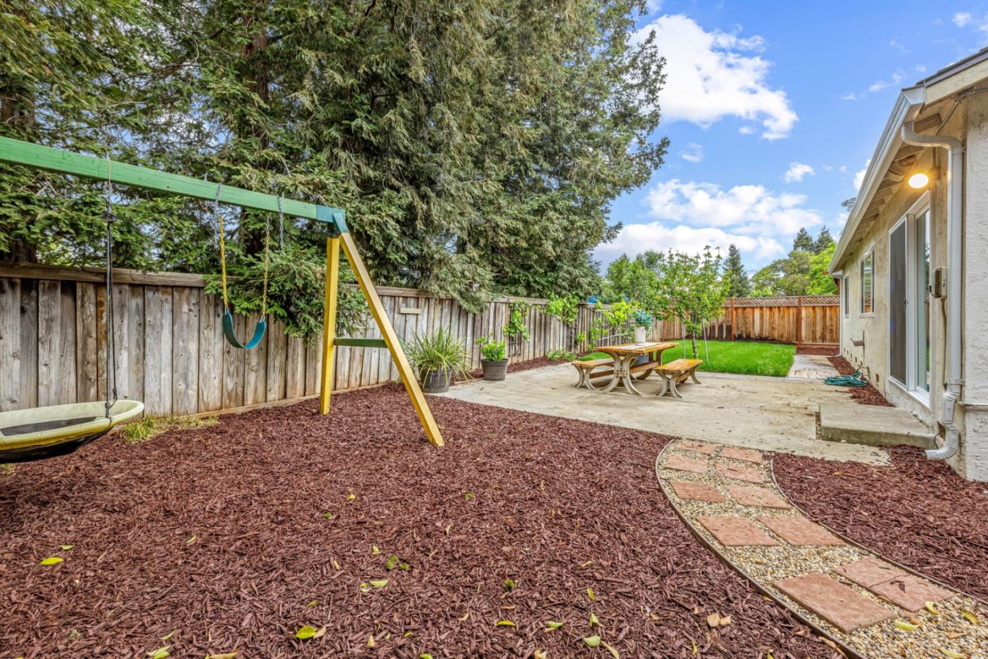 Detail Gallery Image 36 of 41 For 1300 Meadow Ct, Morgan Hill,  CA 95037 - 4 Beds | 2 Baths