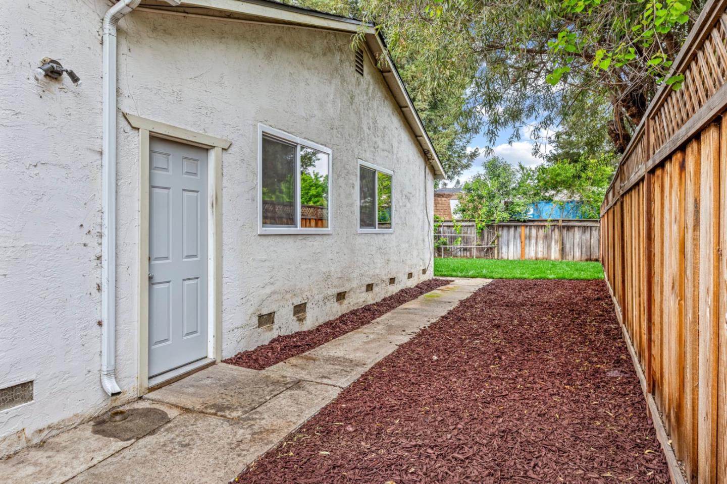 Detail Gallery Image 40 of 41 For 1300 Meadow Ct, Morgan Hill,  CA 95037 - 4 Beds | 2 Baths