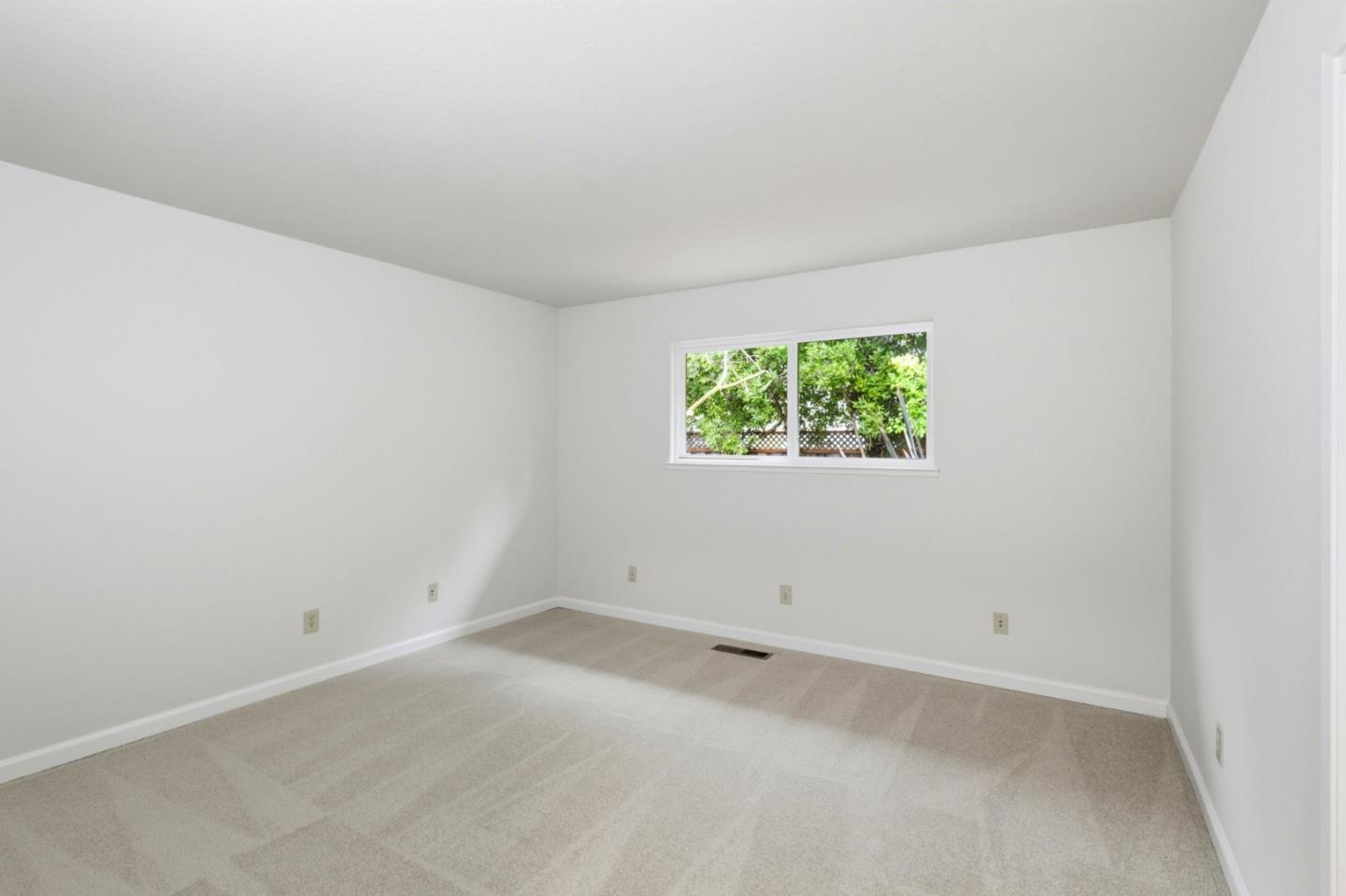 Detail Gallery Image 15 of 33 For 199 Glenwood Dr, Scotts Valley,  CA 95066 - 3 Beds | 2 Baths